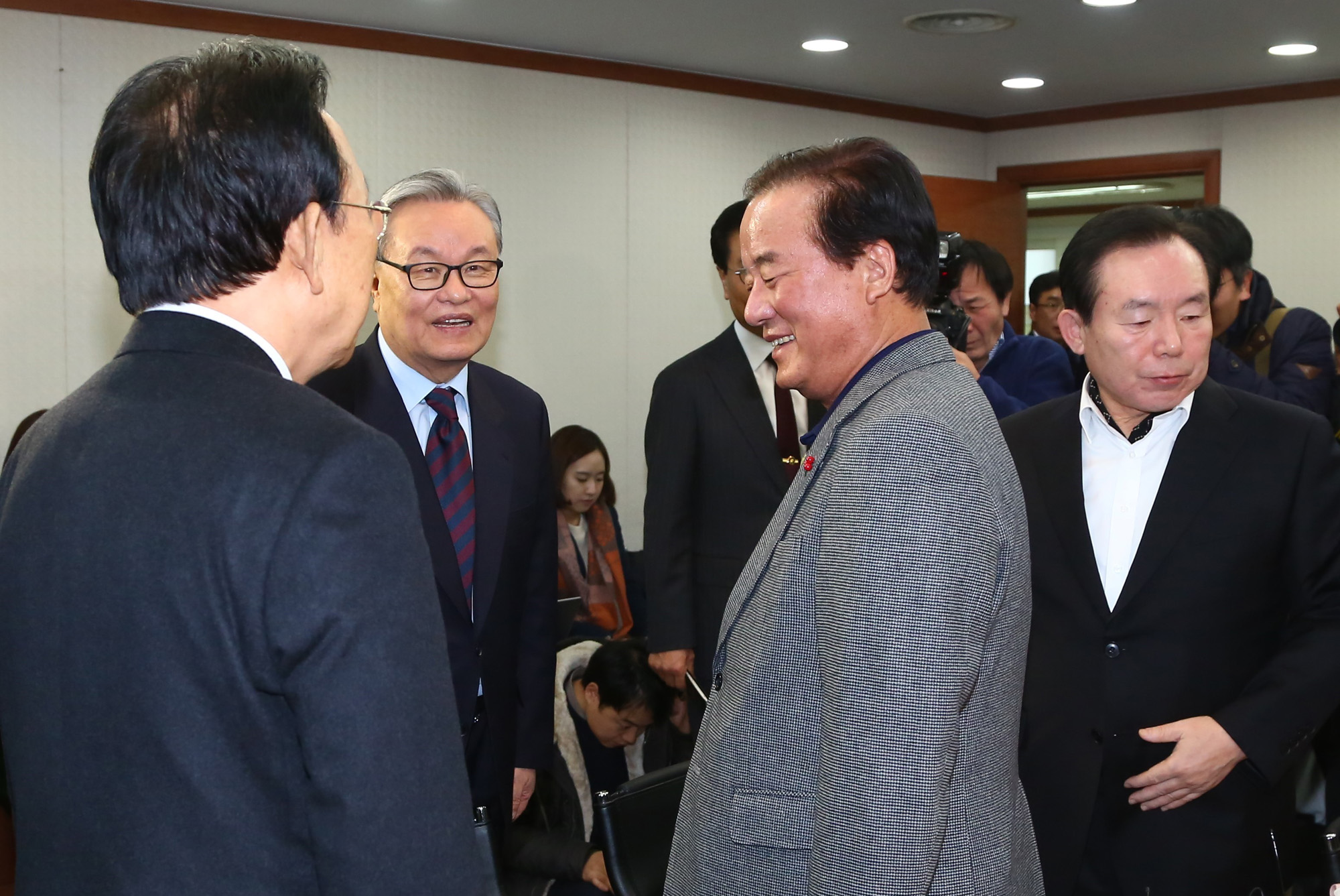 정치;국회;새누리당;인명진;새누리당친박;이인제;정갑윤