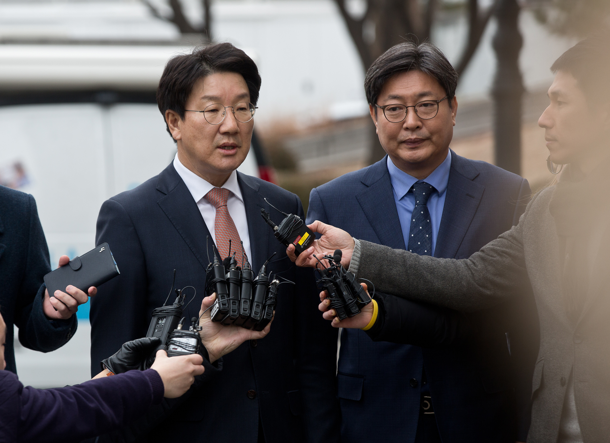 권성동;이춘석;2차변론기일