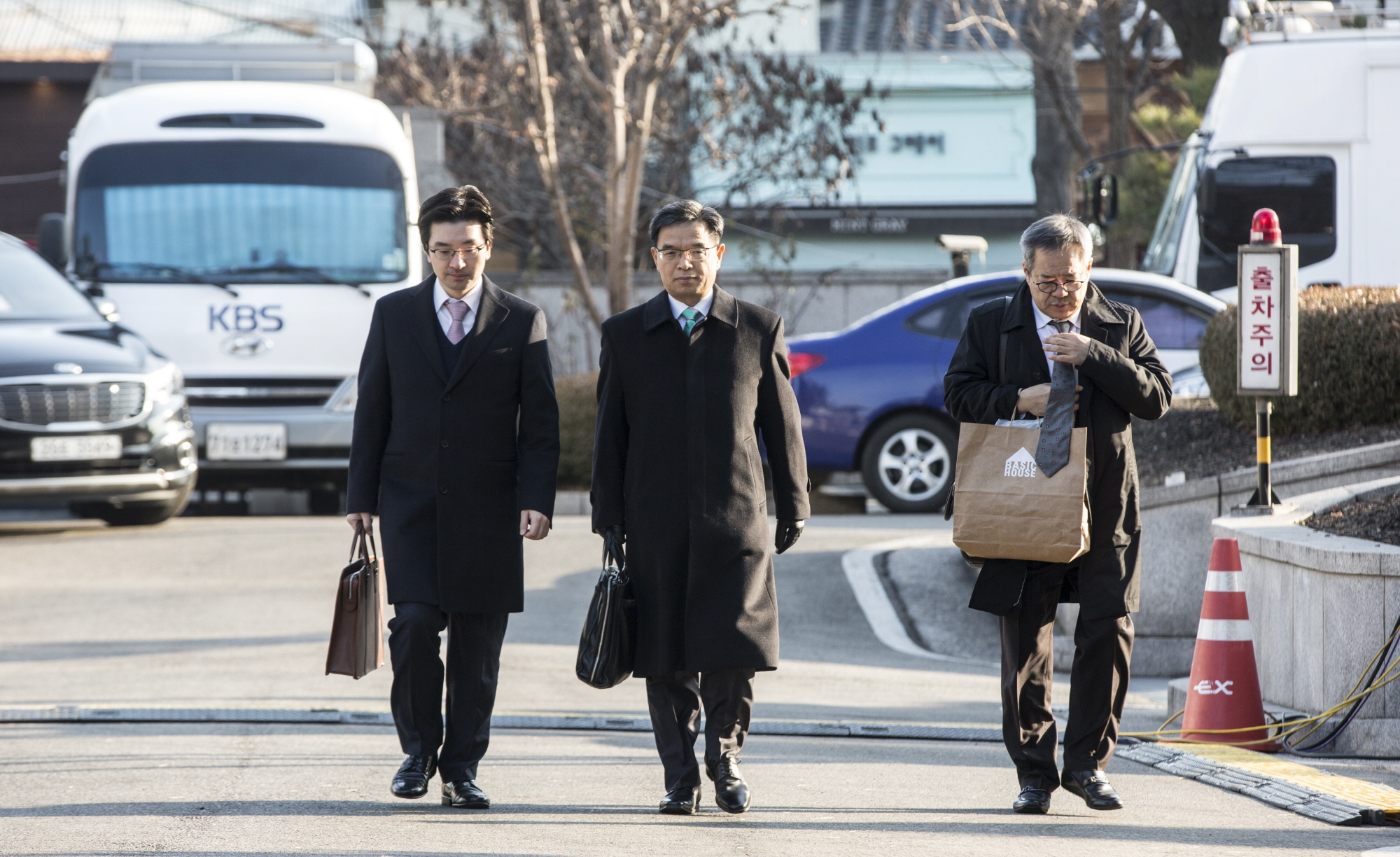 헌재;헌법재판소;3차 변론기일;3차 탄핵심찬;3차 공개변론;공개변론;박한철;권성동;이중환;박주민