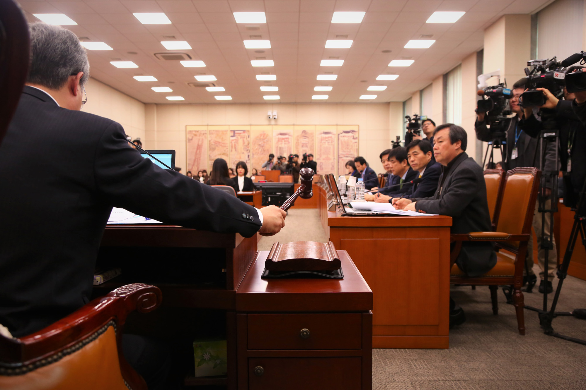 정치;국회;교문위;교육문화위원회;조윤선위증고발