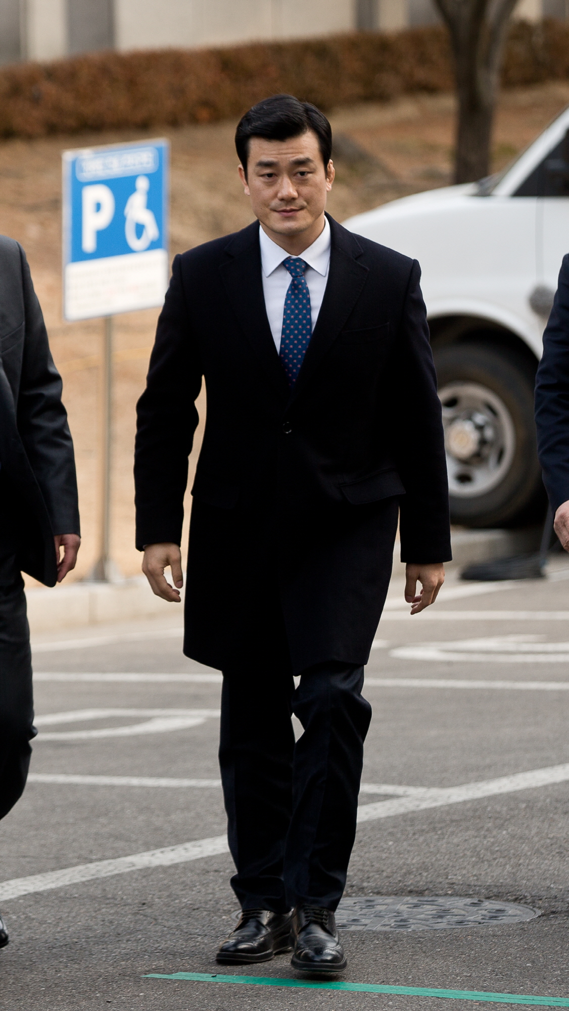 헌법재판소;이영선;권성동;이중환