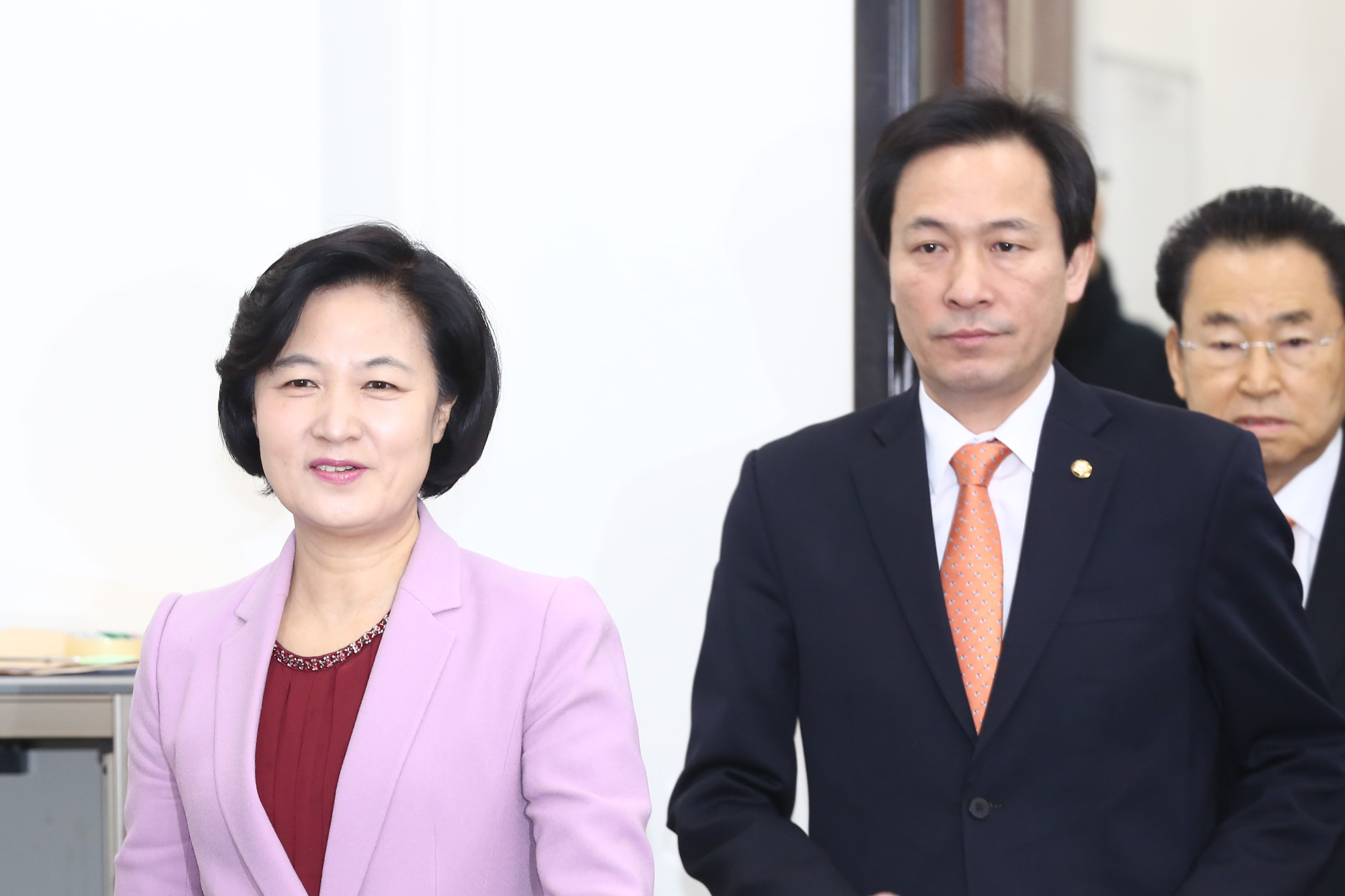 정치;국회;더불어민주당;최고위원회의;추미애