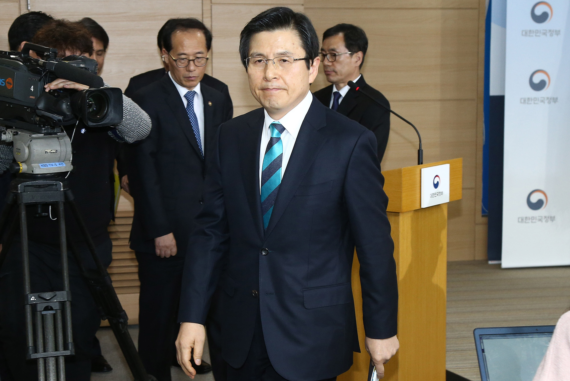 정치;대통령;권한대행;황교안;기자회견