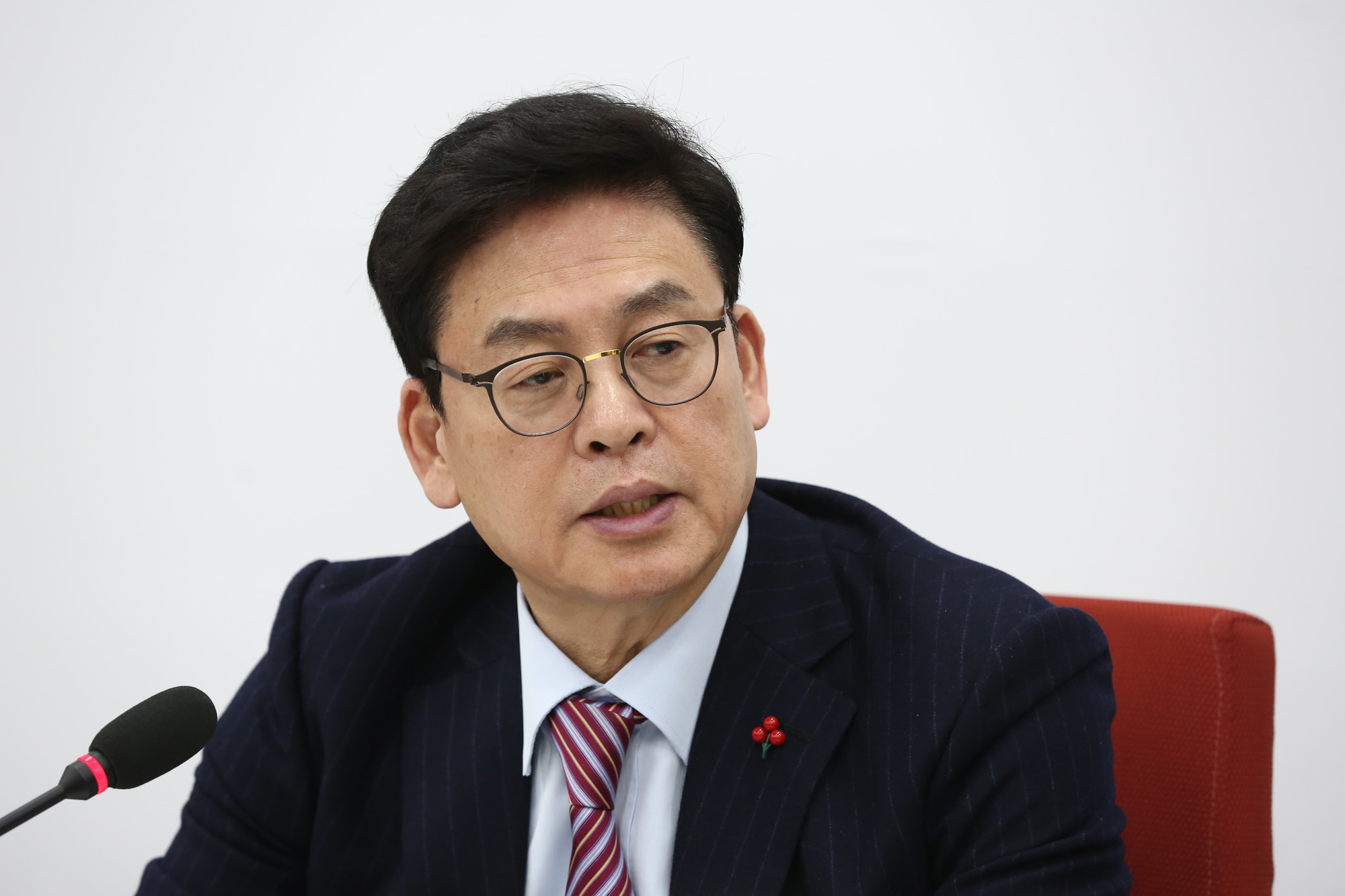 정치;국회;정우택;새누리당원내대표