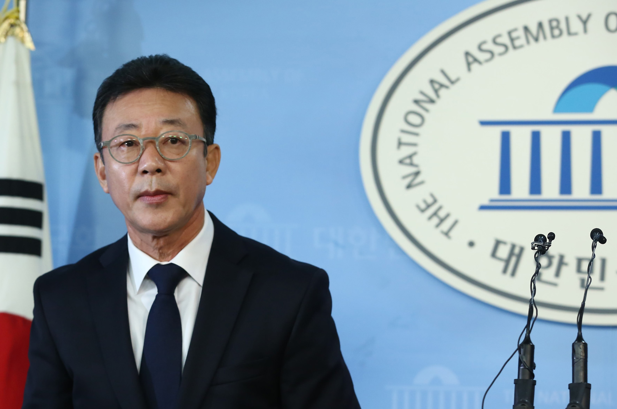 정치;국회;홍철호;새누리당탈당