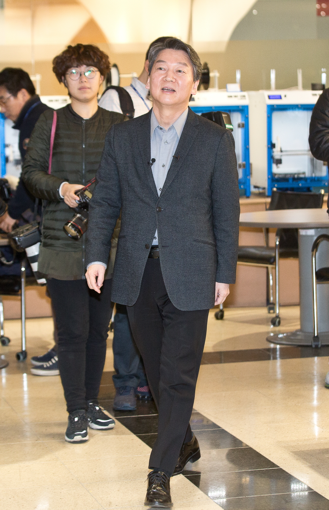 안철수