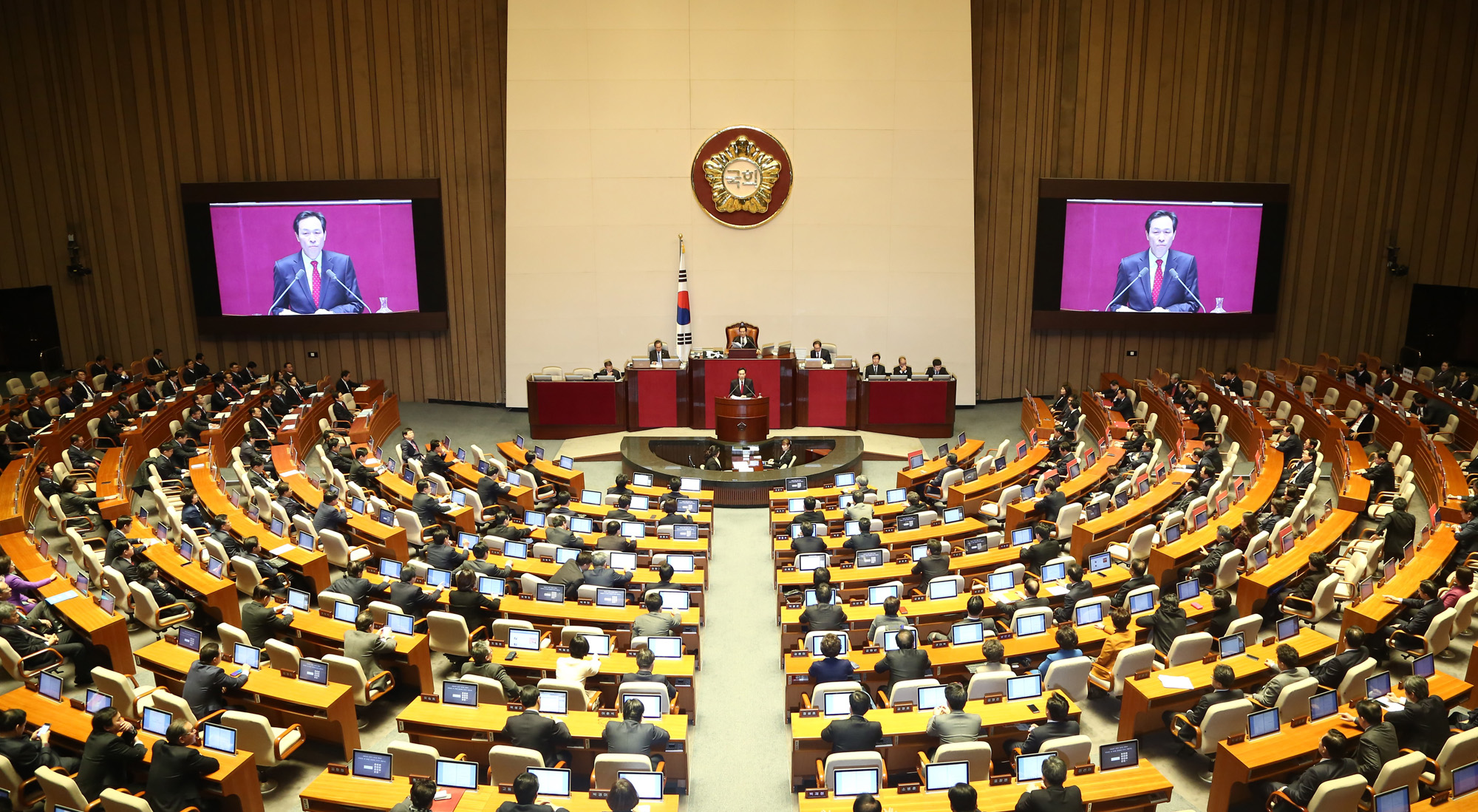 정치;국회;우상호;교섭단체연설