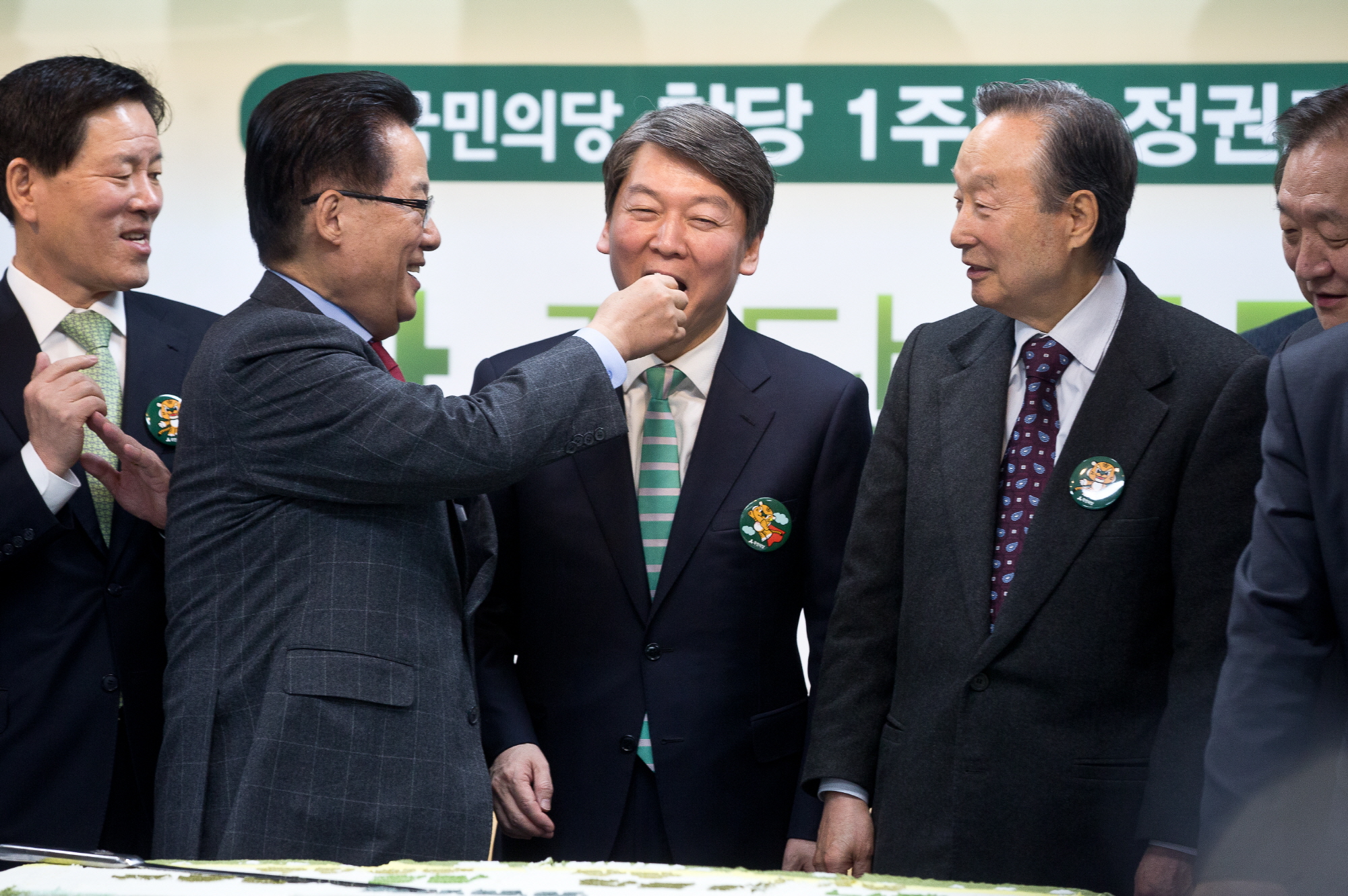 박지원;안철수;권노갑;천정배;정동영;주승용
