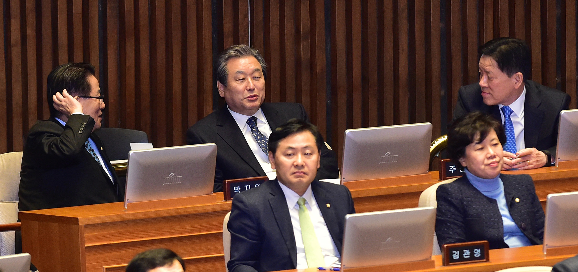 정치;국회;본회의;대정부질문;경제분야