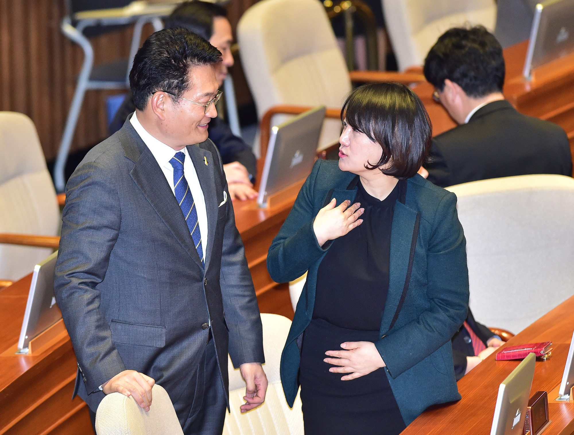 정치;국회;본회의;대정부질문;경제분야