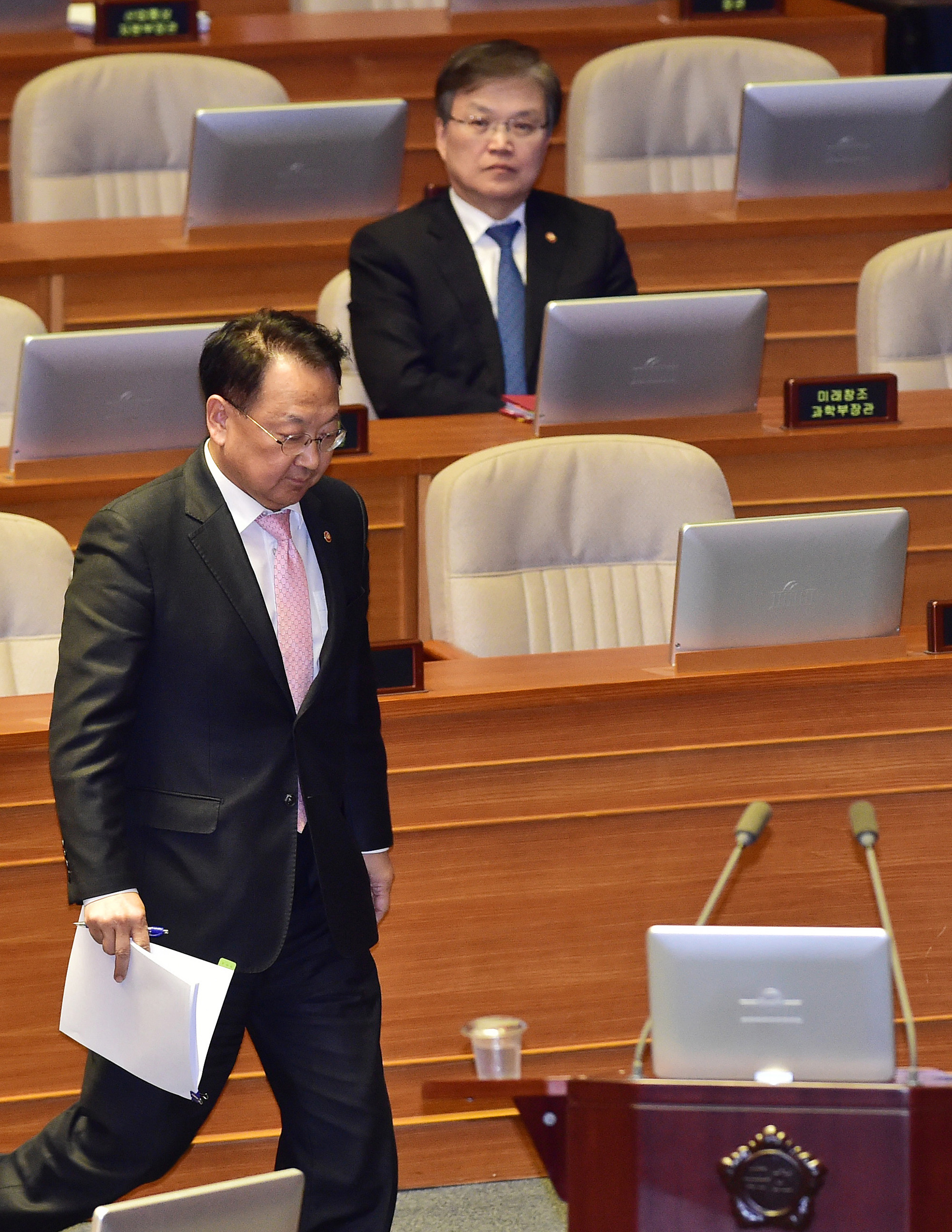 정치;국회;본회의;대정부질문;경제분야