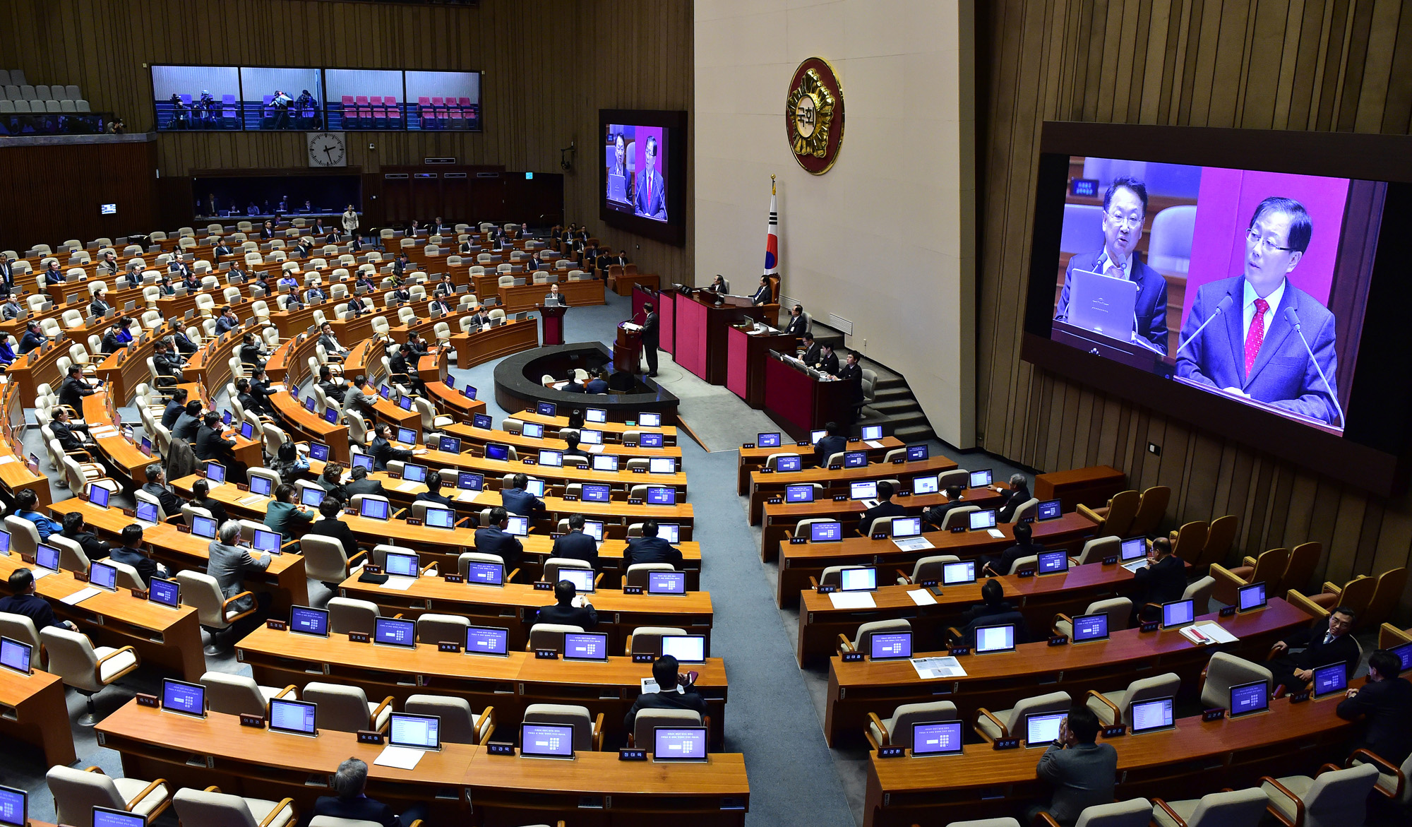 정치;국회;본회의;대정부질문;경제분야