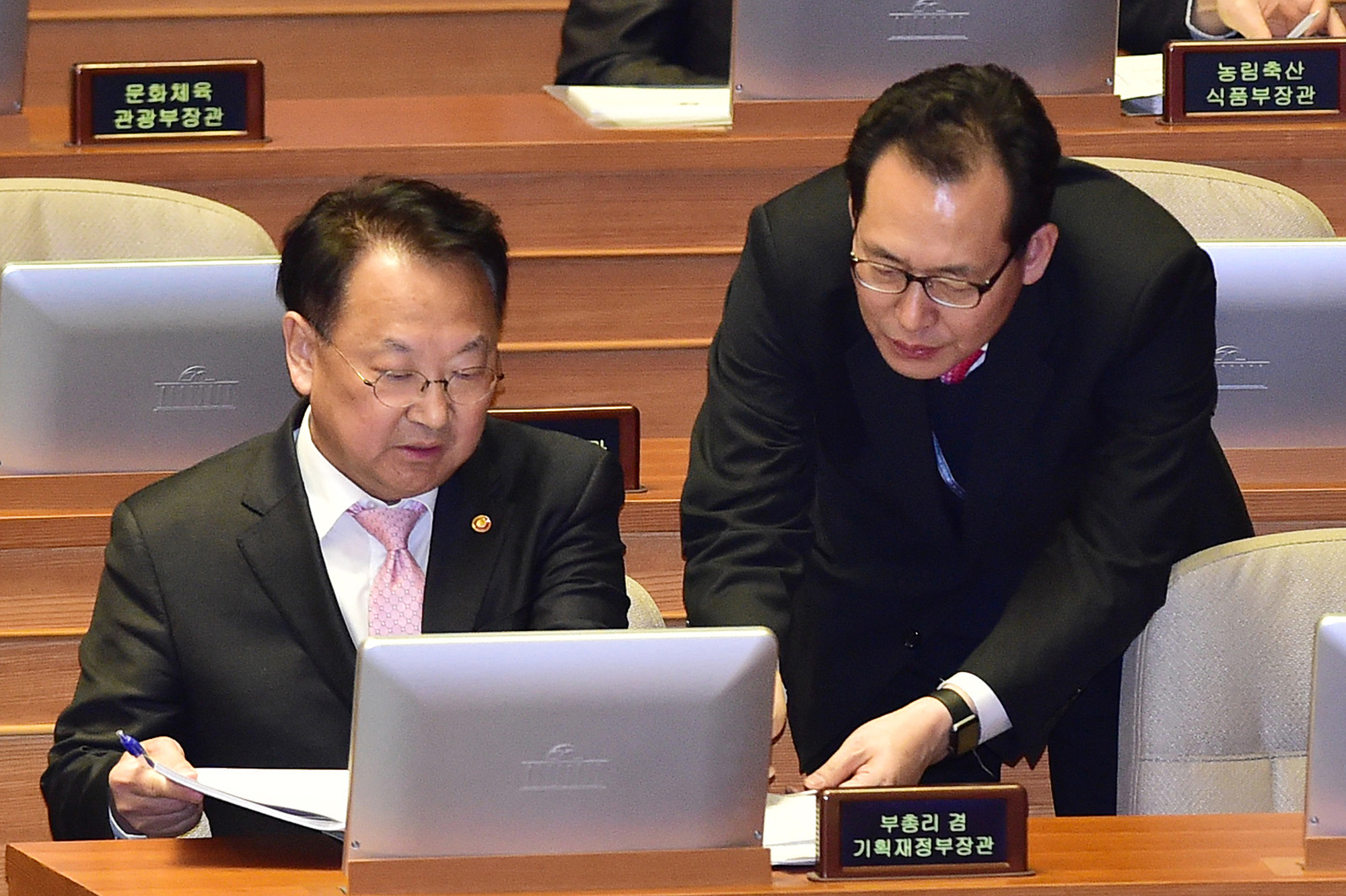 정치;국회;본회의;대정부질문;경제분야