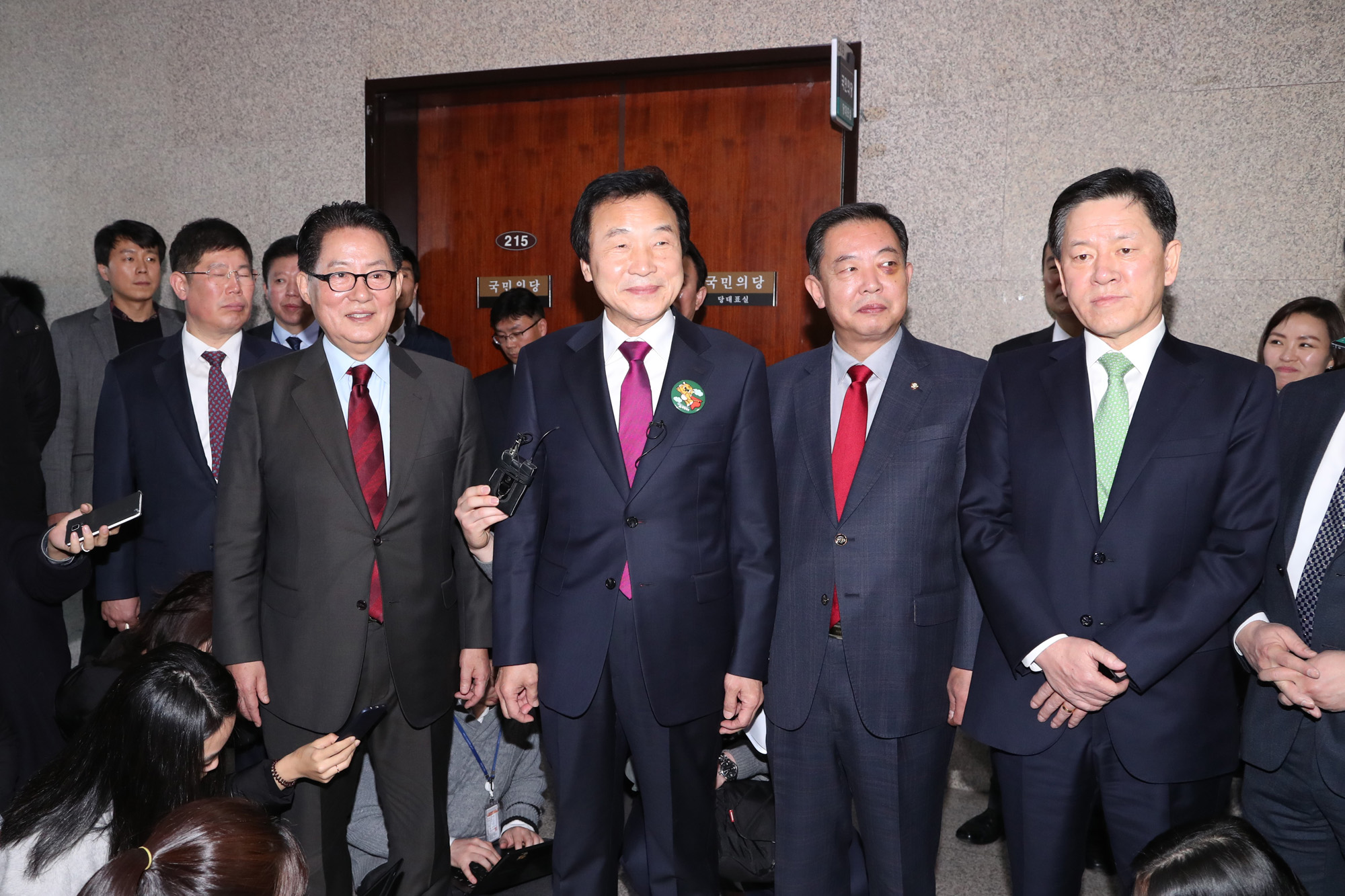 정치;국회;국민의당;최고위원회의;손학규방문