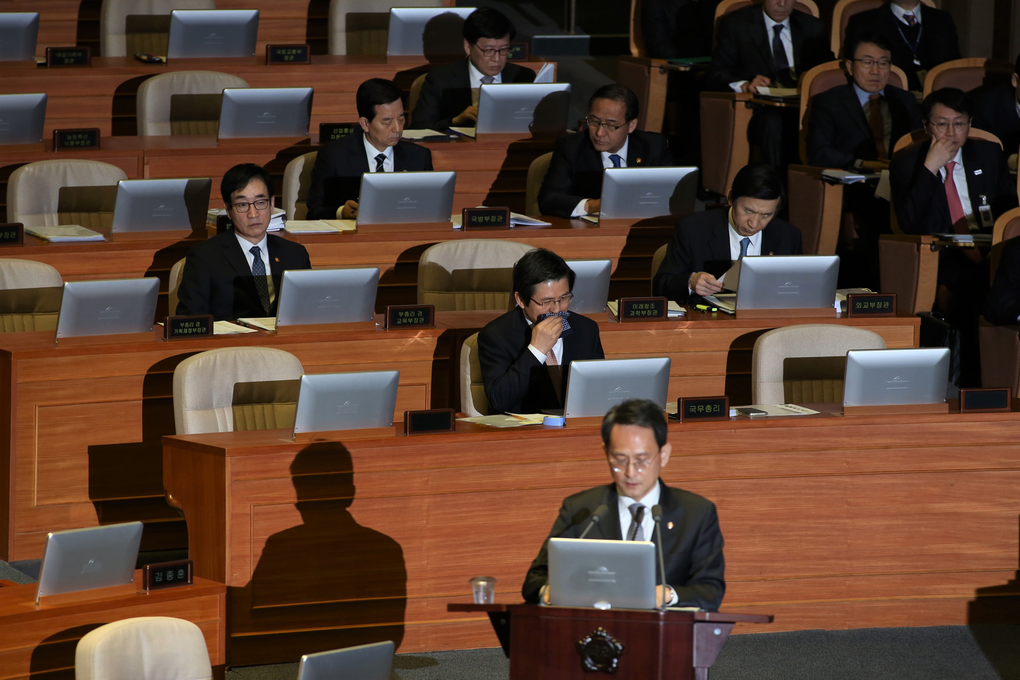 정치;국회;황교안;국무총리;권한대행;대정부질문