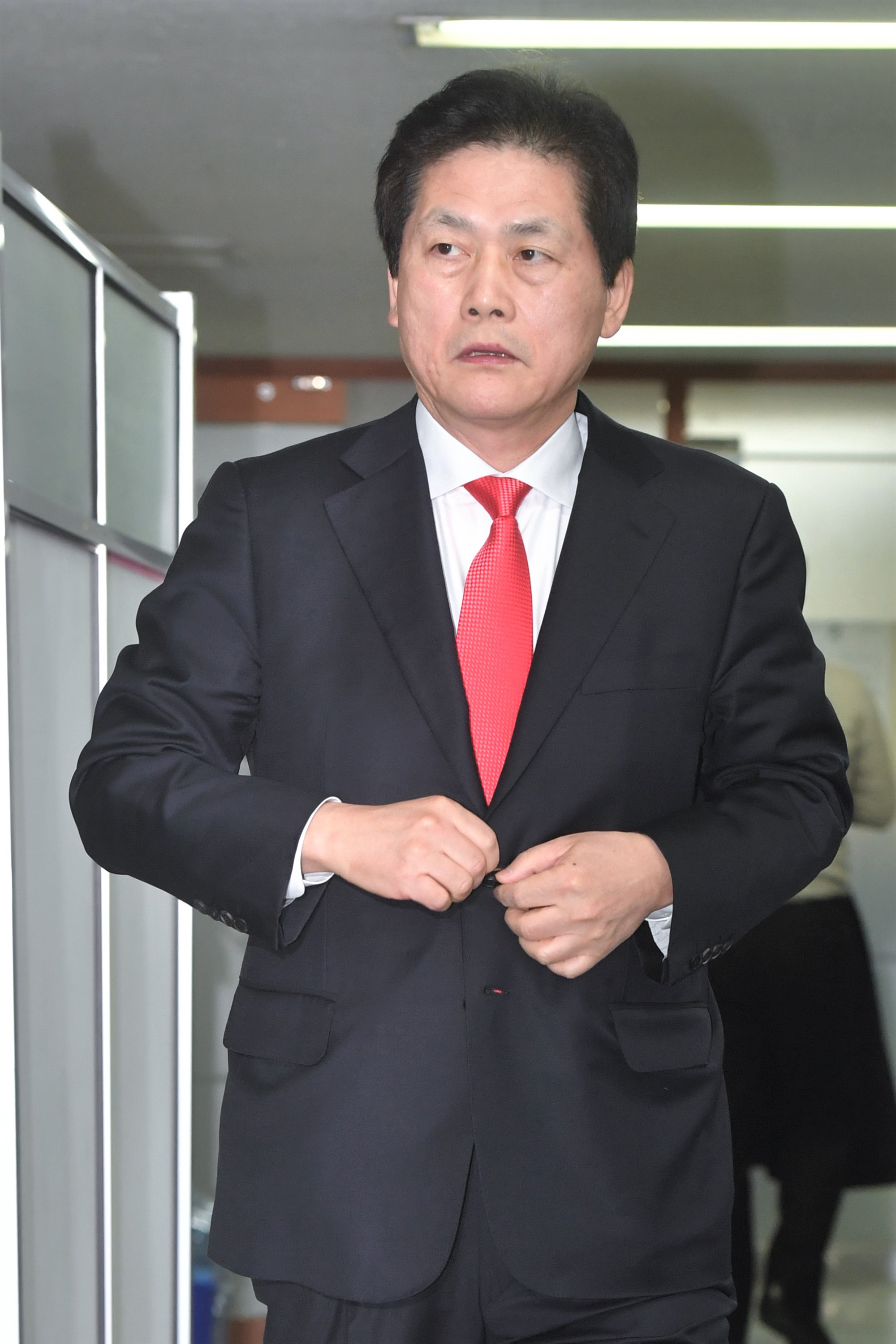 정치;김진;대선출마;자유한국당김진