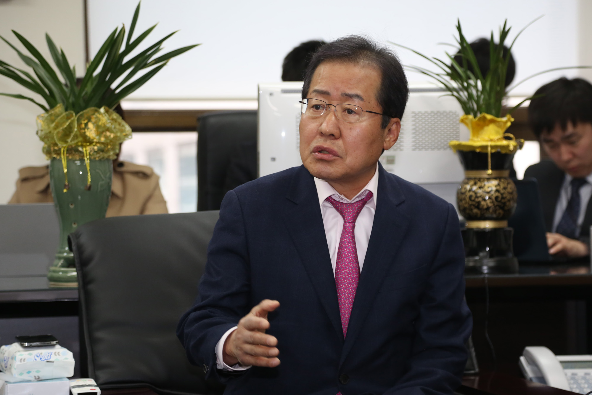 정치;홍준표;성완종리스트;홍준표무죄