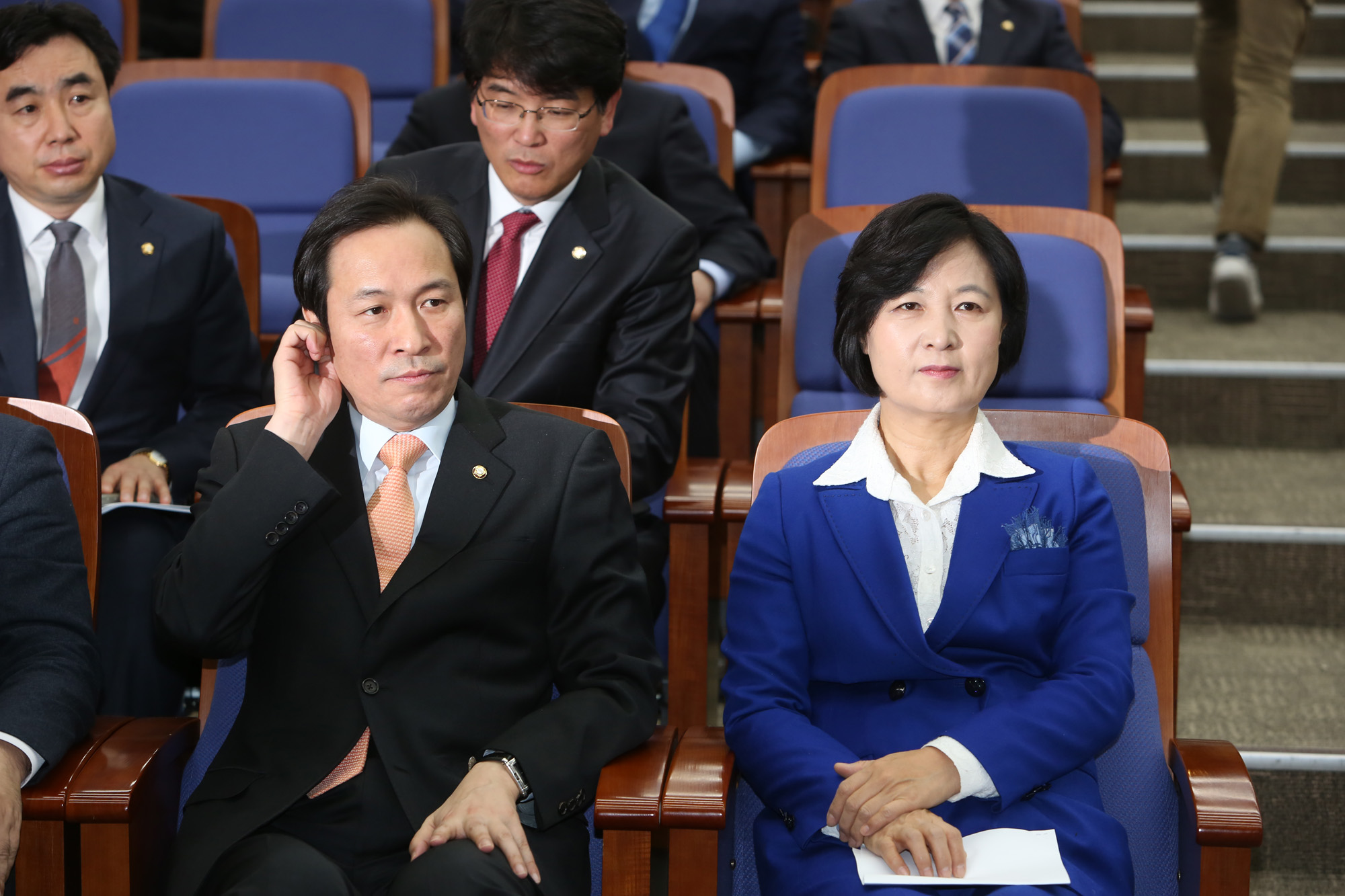 정치;국회;더불어민주당;의원총회;추미애
