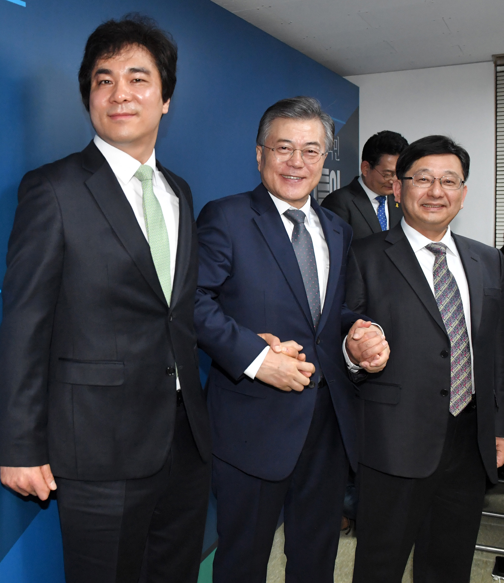 정치;문재인;대선주자;호사카유지;유웅환