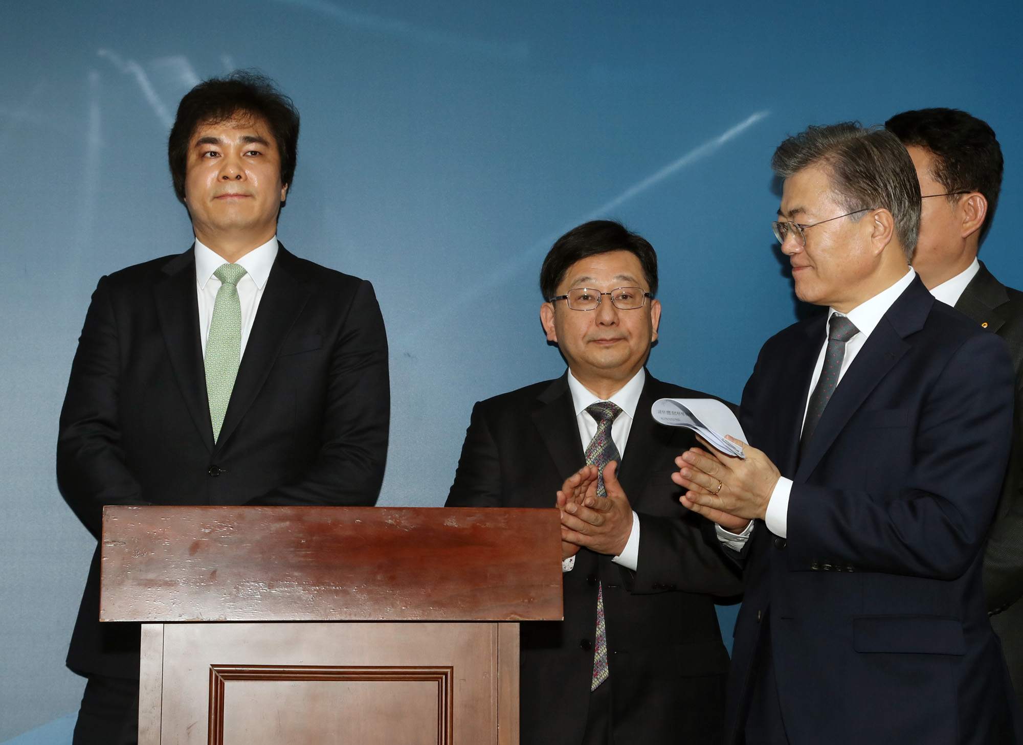 정치;문재인;대선주자;호사카유지;유웅환