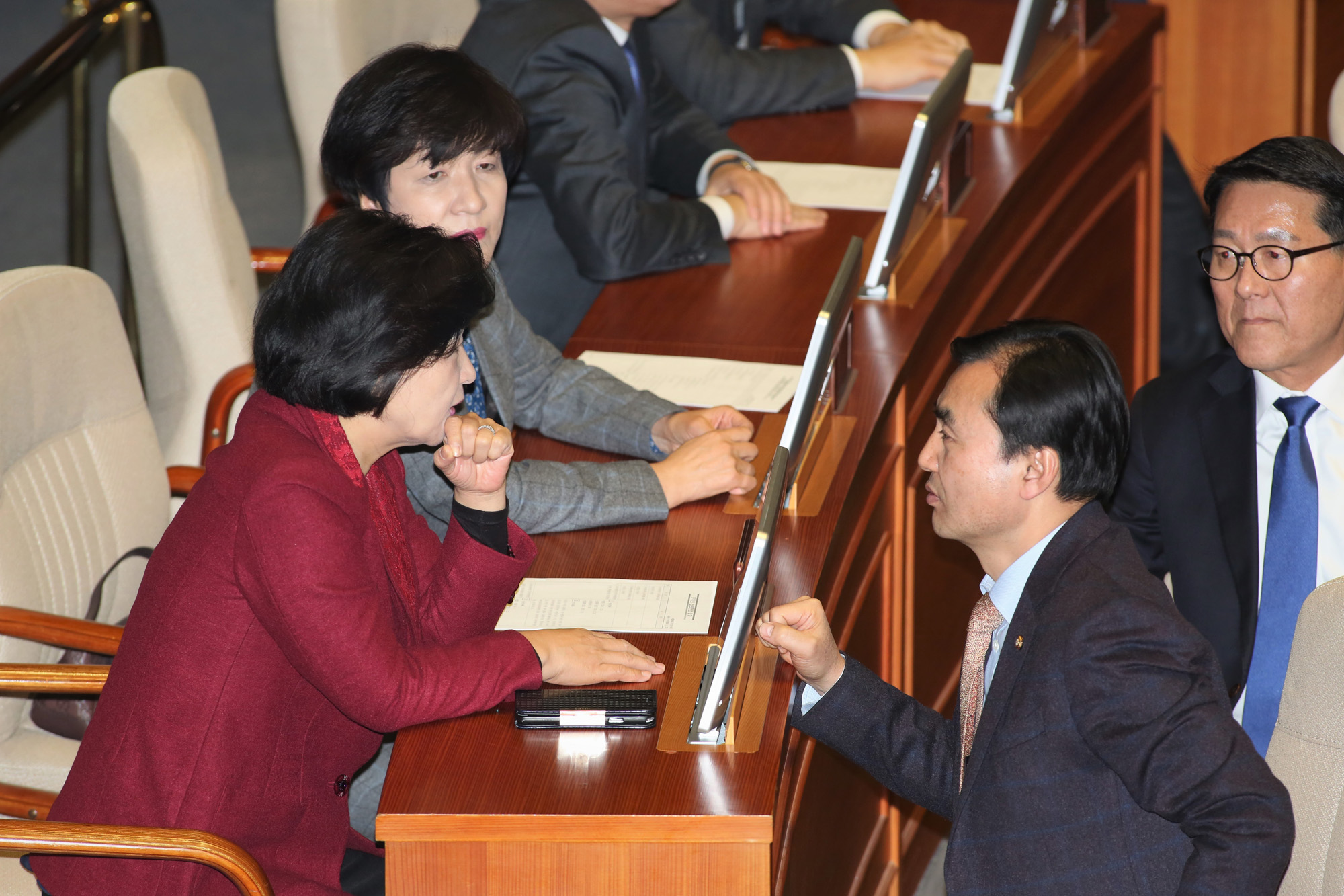 정치;국회;본회의;추미애