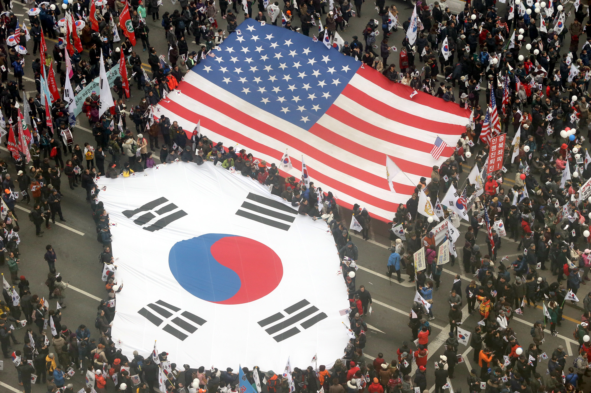 사회;집회;시위;태극기집회;탄핵반대집회;동아일보 옥상