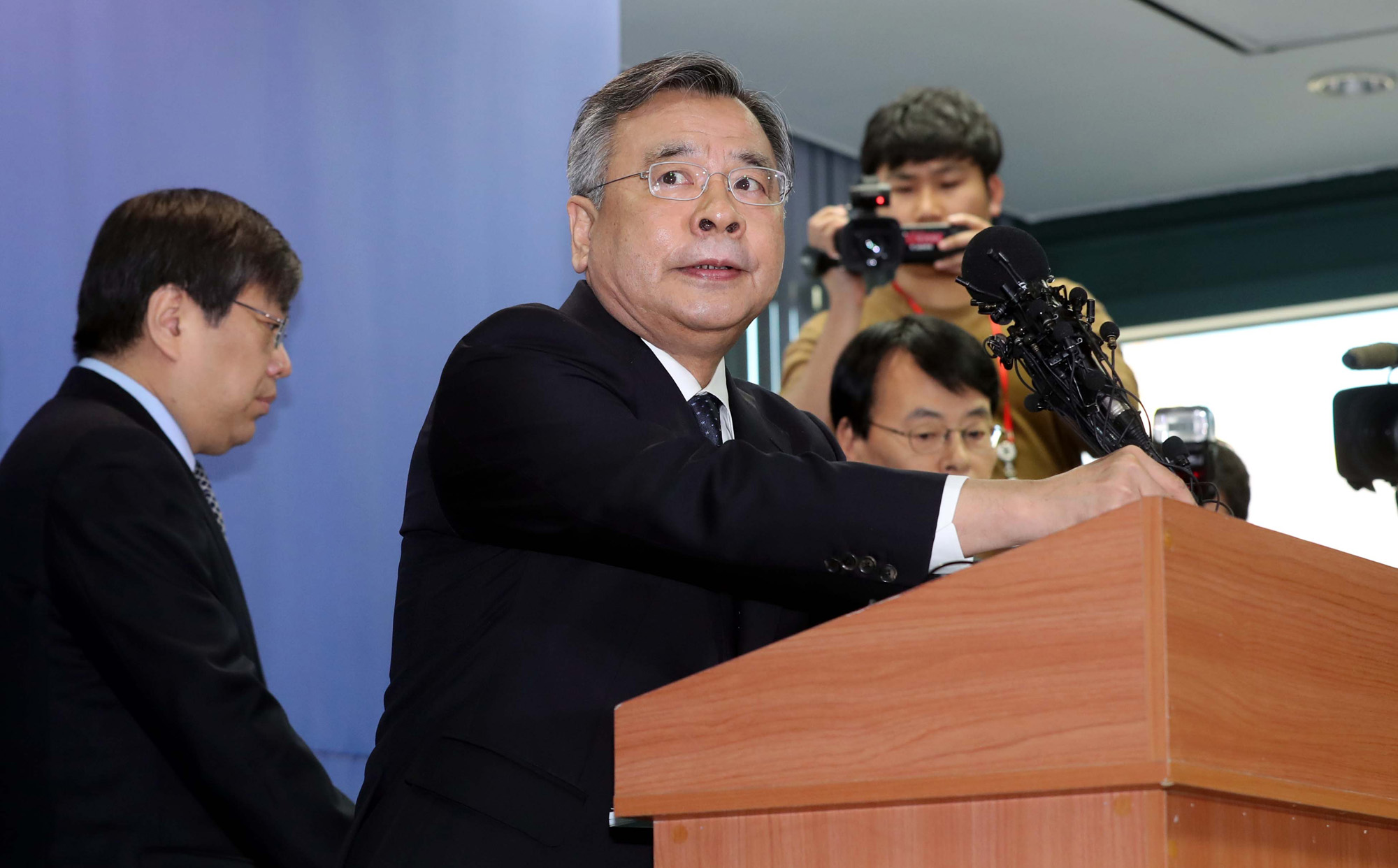 정치;법조;사건사고;최순실국정농단;박근혜정부;박근혜게이트;최순실게이트;비선실세;최순실국정농단수사;박영수특검팀;특검수사결과발표