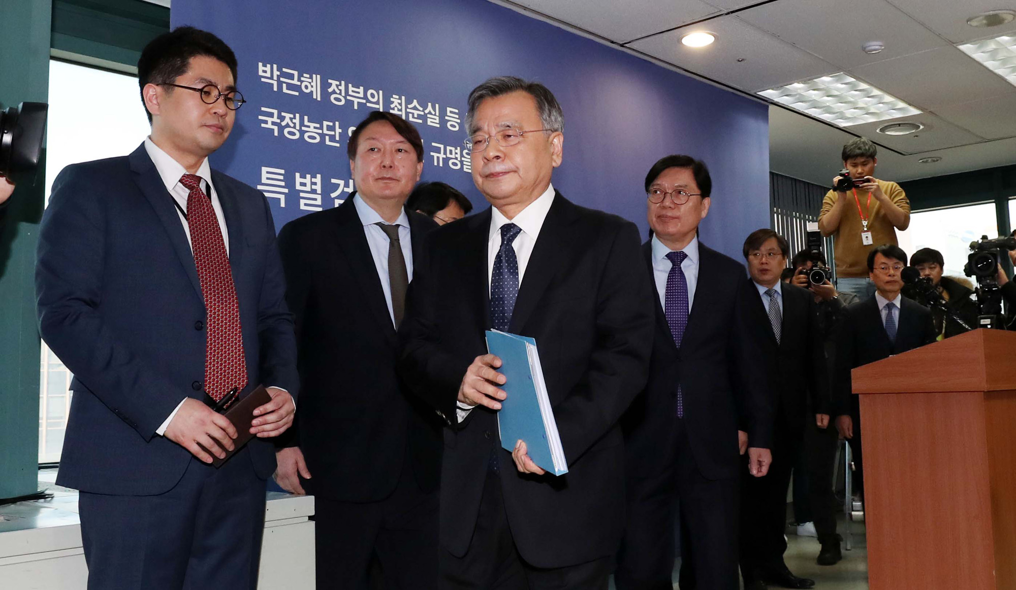 정치;법조;사건사고;최순실국정농단;박근혜정부;박근혜게이트;최순실게이트;비선실세;최순실국정농단수사;박영수특검팀;특검수사결과발표