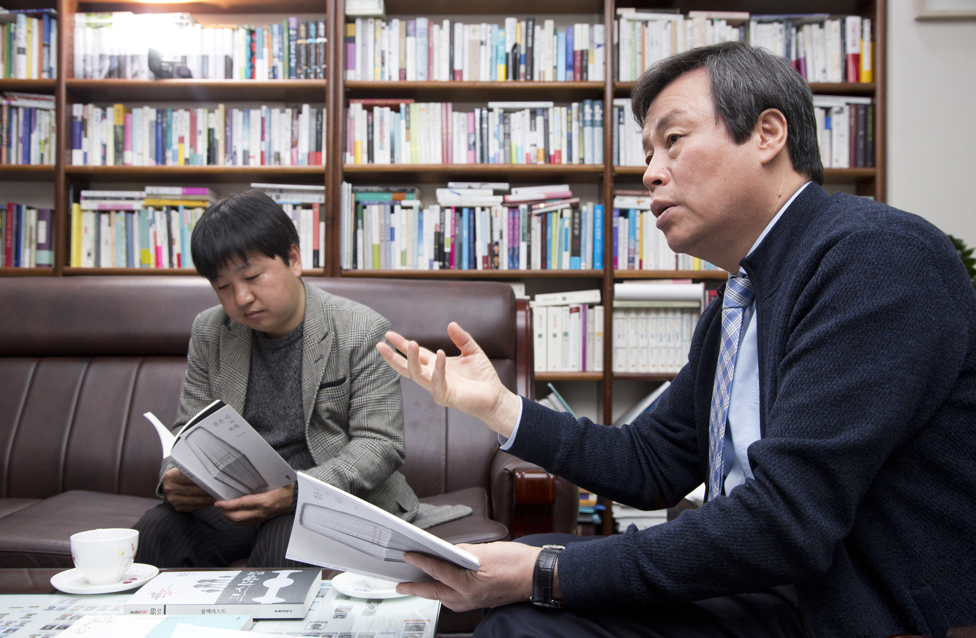 사회;검은시의목록;도종환;블랙리스트;김성규
