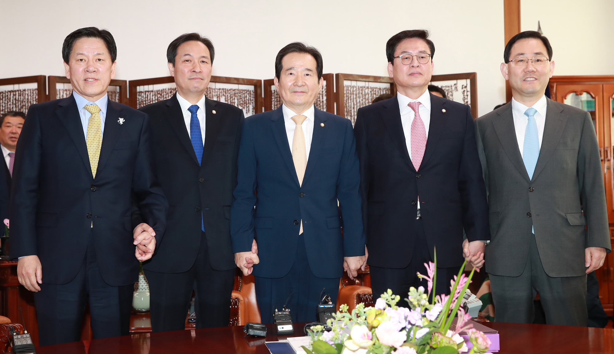 정치;국회의장;4당원내대표회동;정우택;우상호;주호영;주승용