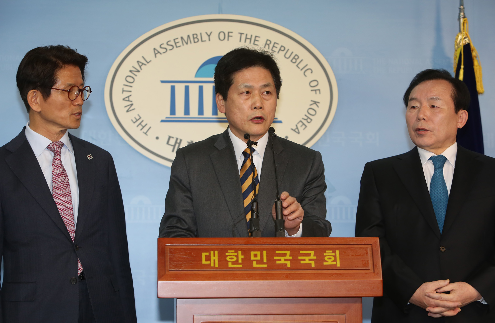 정치;국회;김문수;김진;이인제;자유한국당