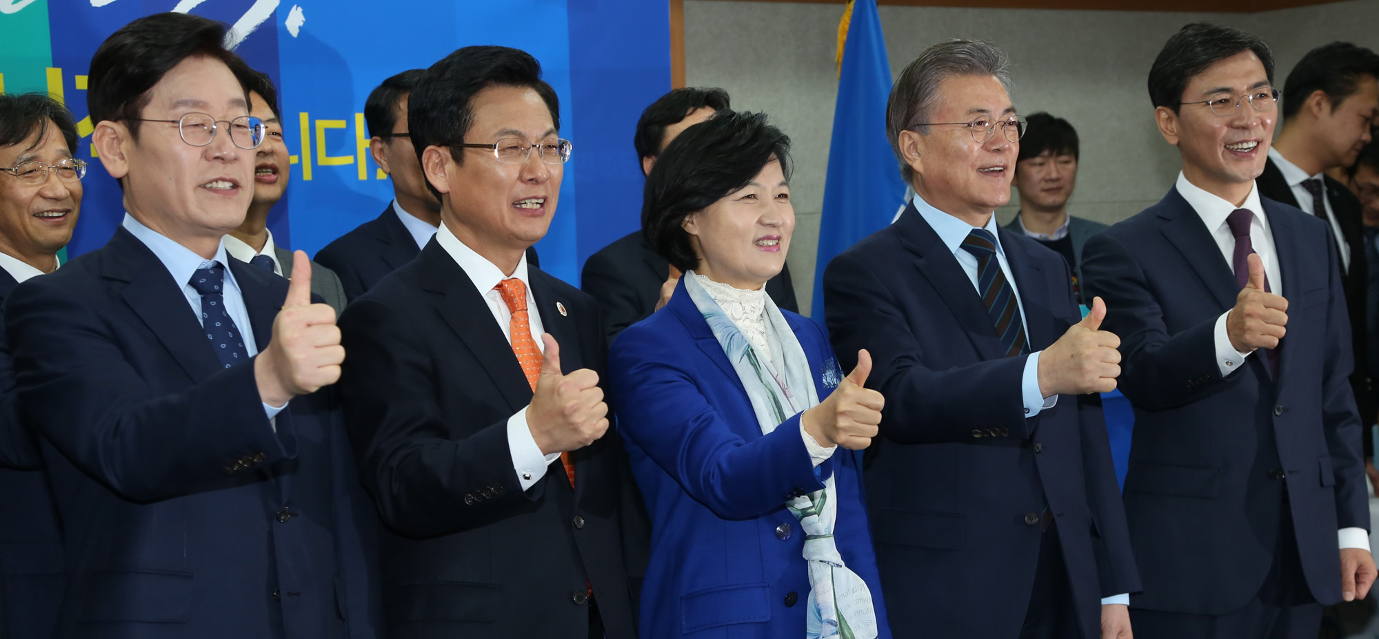 정치;더불어민주당;대선후보;문재인;이재명;안희정;최정;공명경선선언식