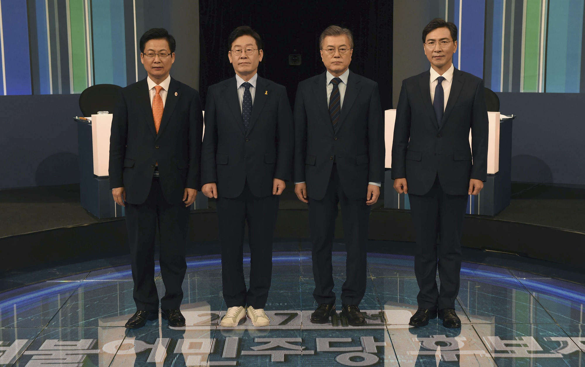 정치;더불어민주당후보자;합동토론회;문재인;안희정