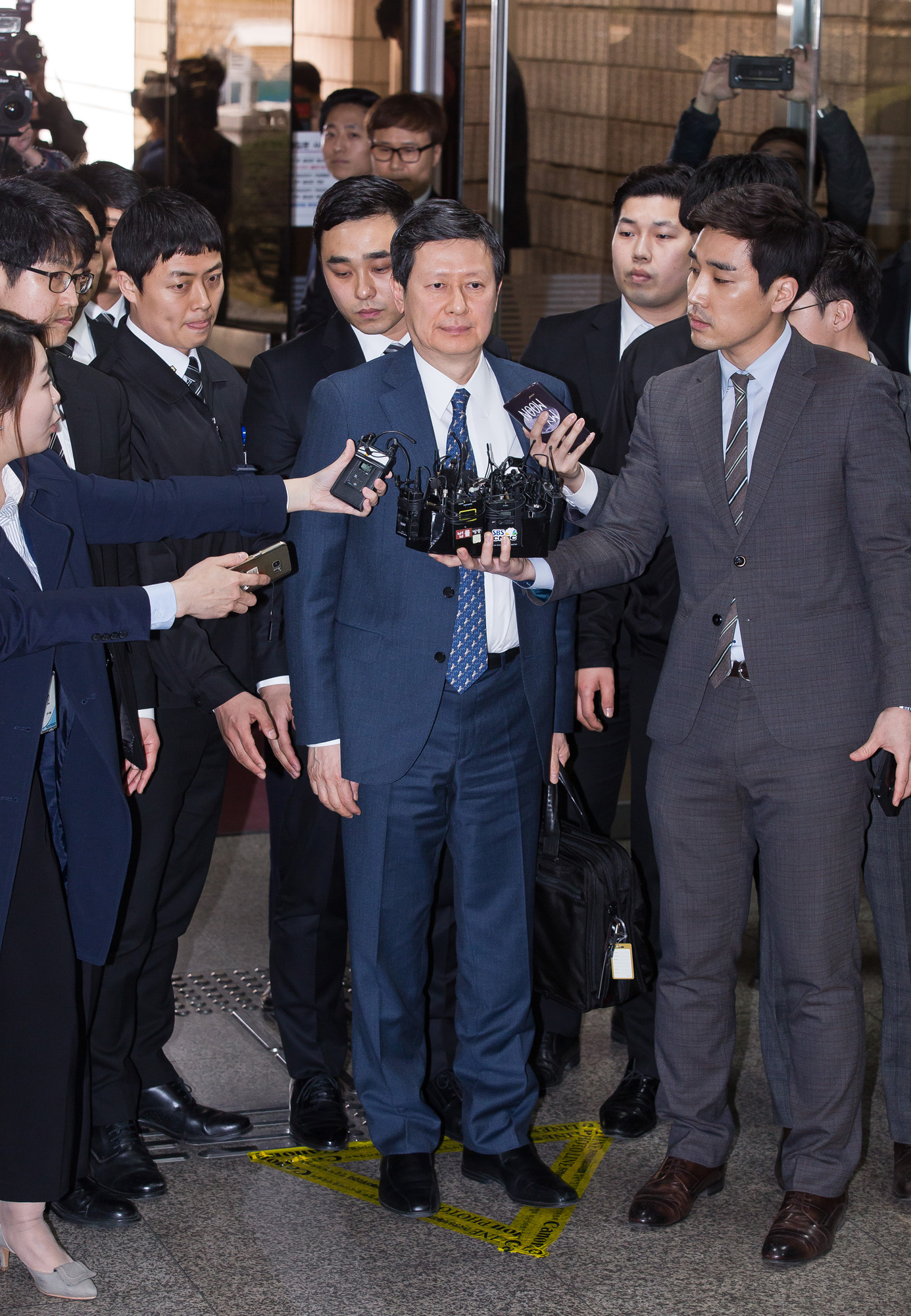 사회/경제/기업/비리/롯데총수일가첫정식재판/