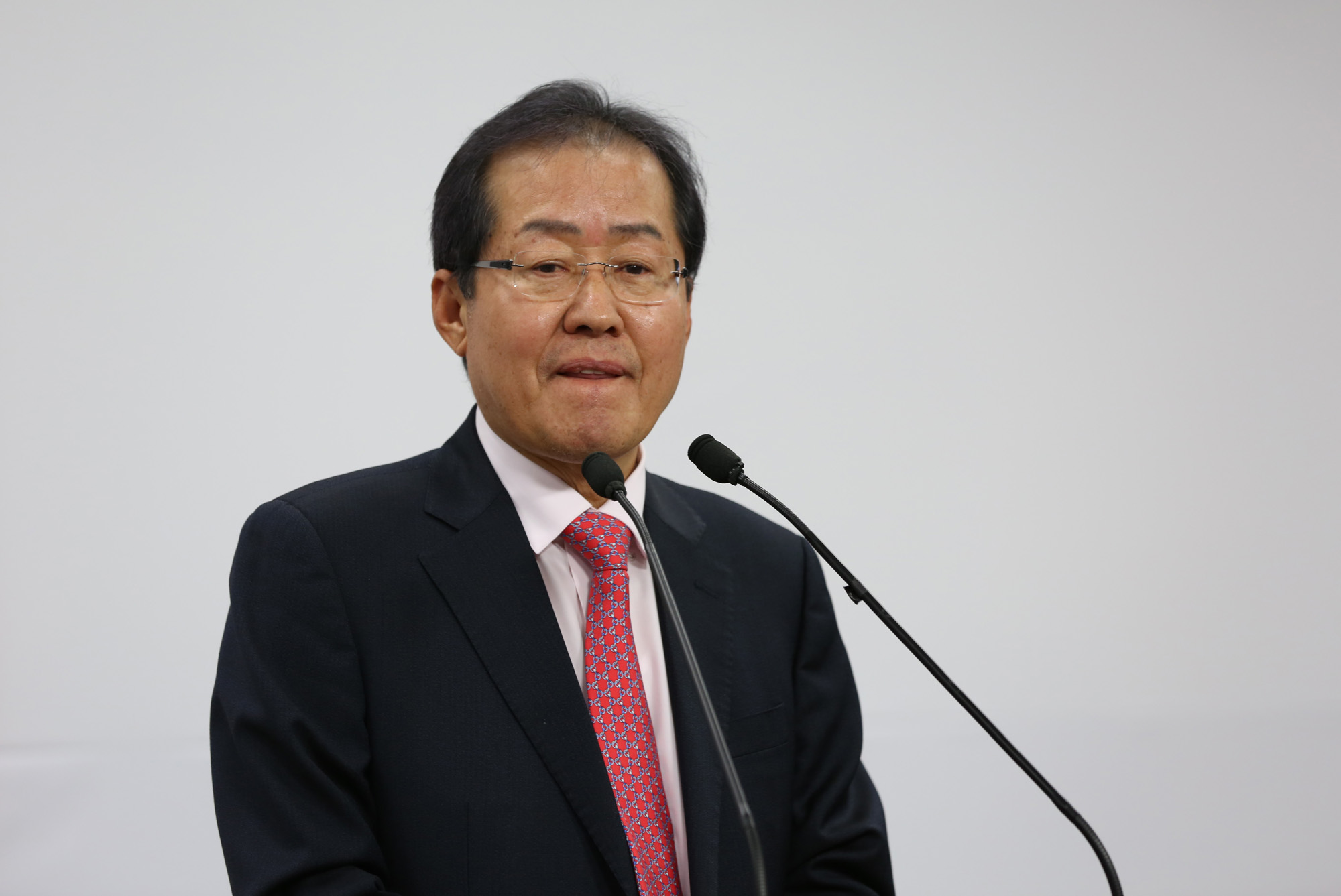 정치;홍준표;검찰개혁공약발표;자유한국당