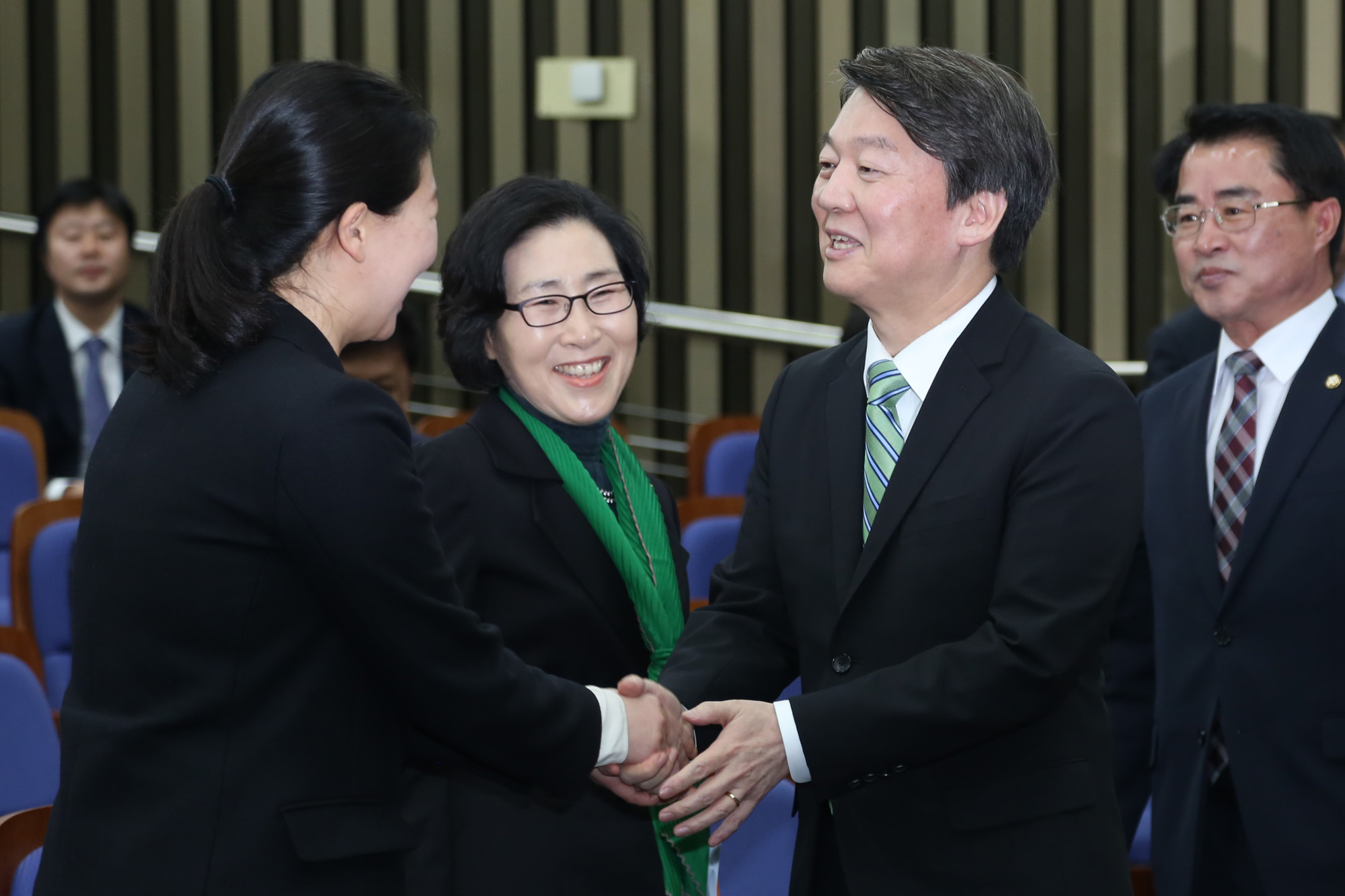 정치;국민의당;안철수;의원총회;권은희