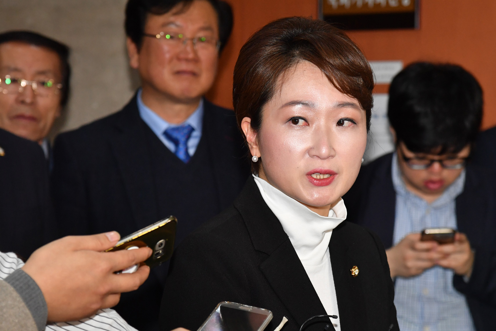 정치;국회;더불어민주당탈당;이언주;이언주눈물