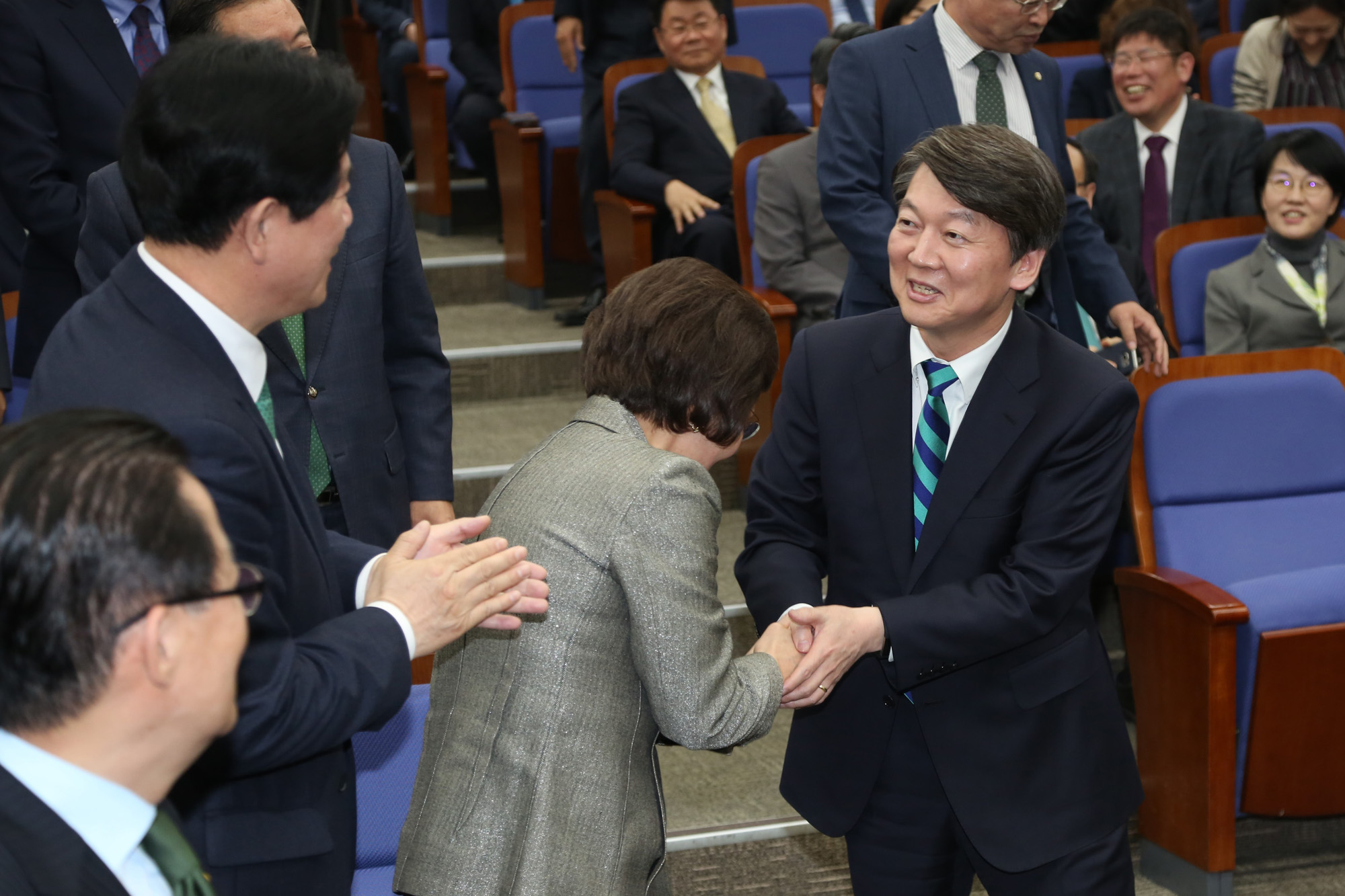 정치;국민의당;이언주;안철수;이언주입당