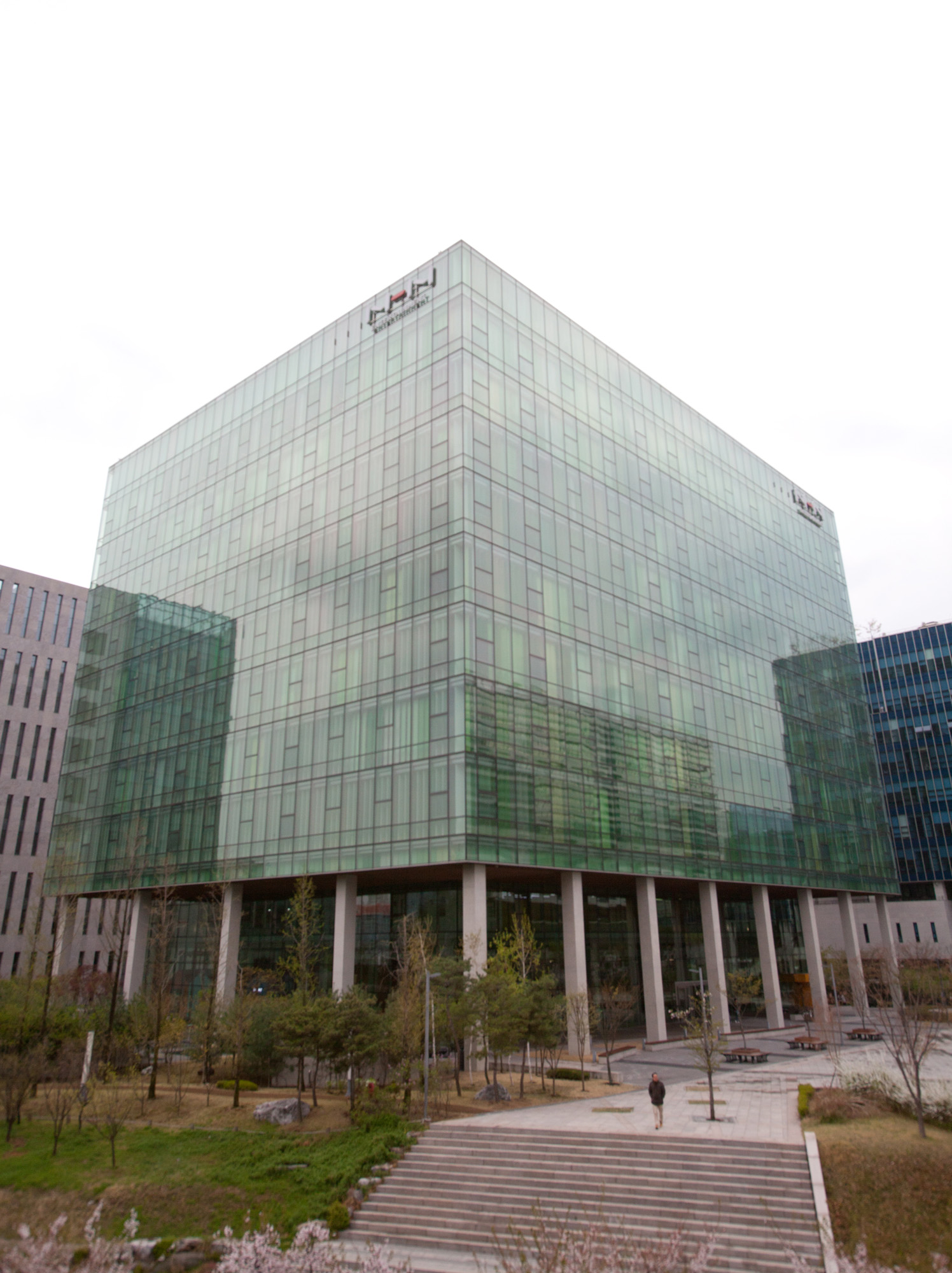 엔에이치엔;NHN;한게임;네이버