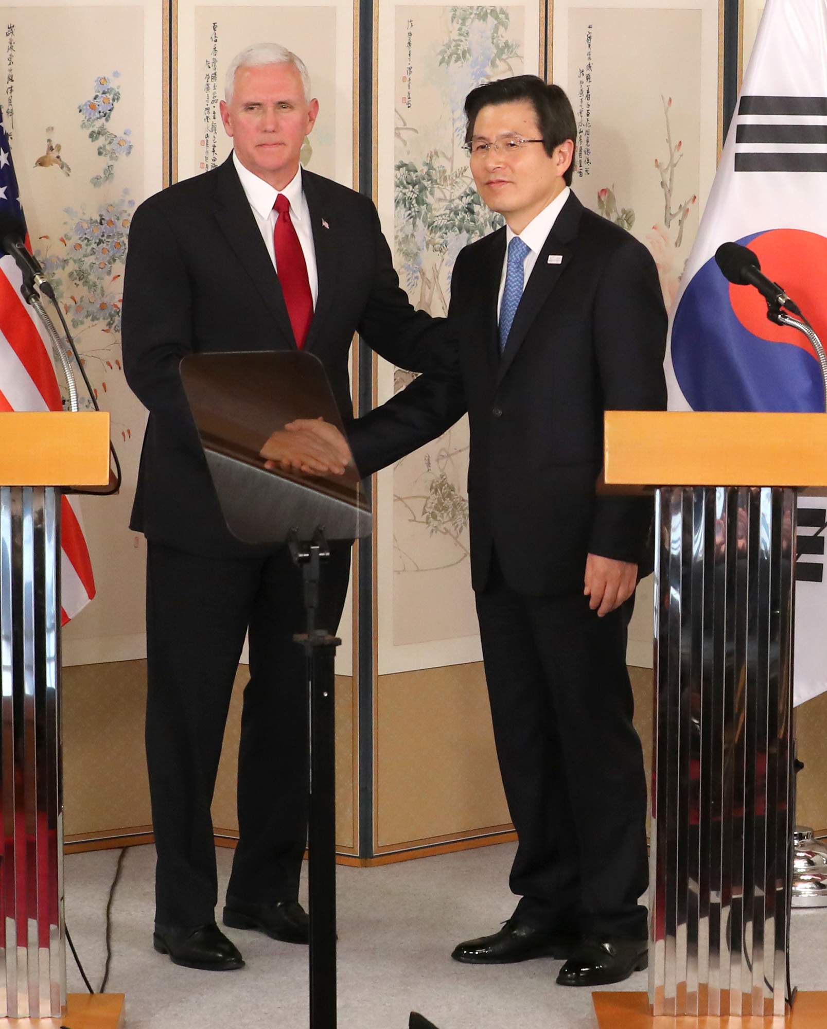 황교안;마이크 펜스;대통령 권한대행;미국 부통령;부통령