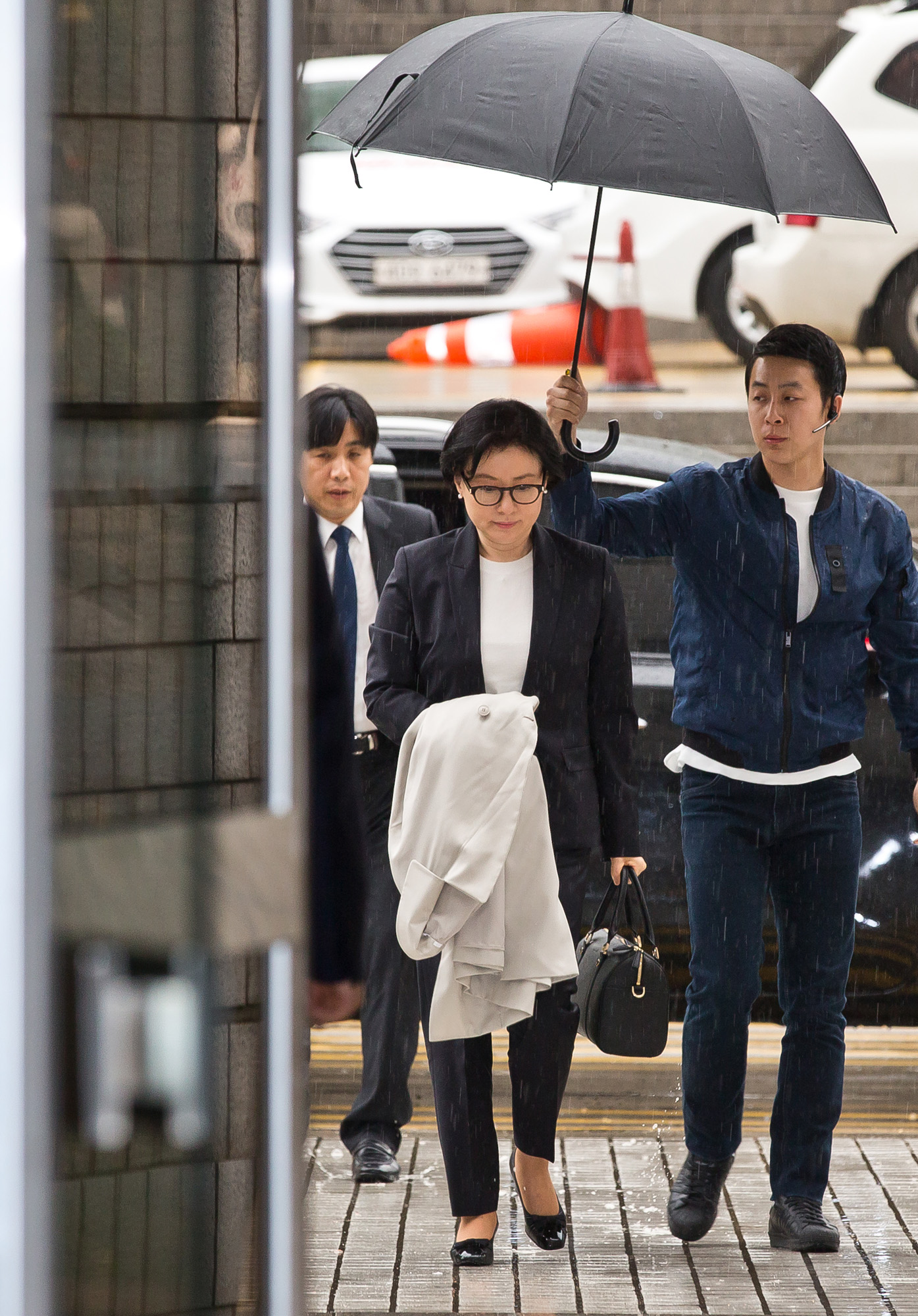 사회/경제/기업/비리/롯데총수일가첫정식재판/