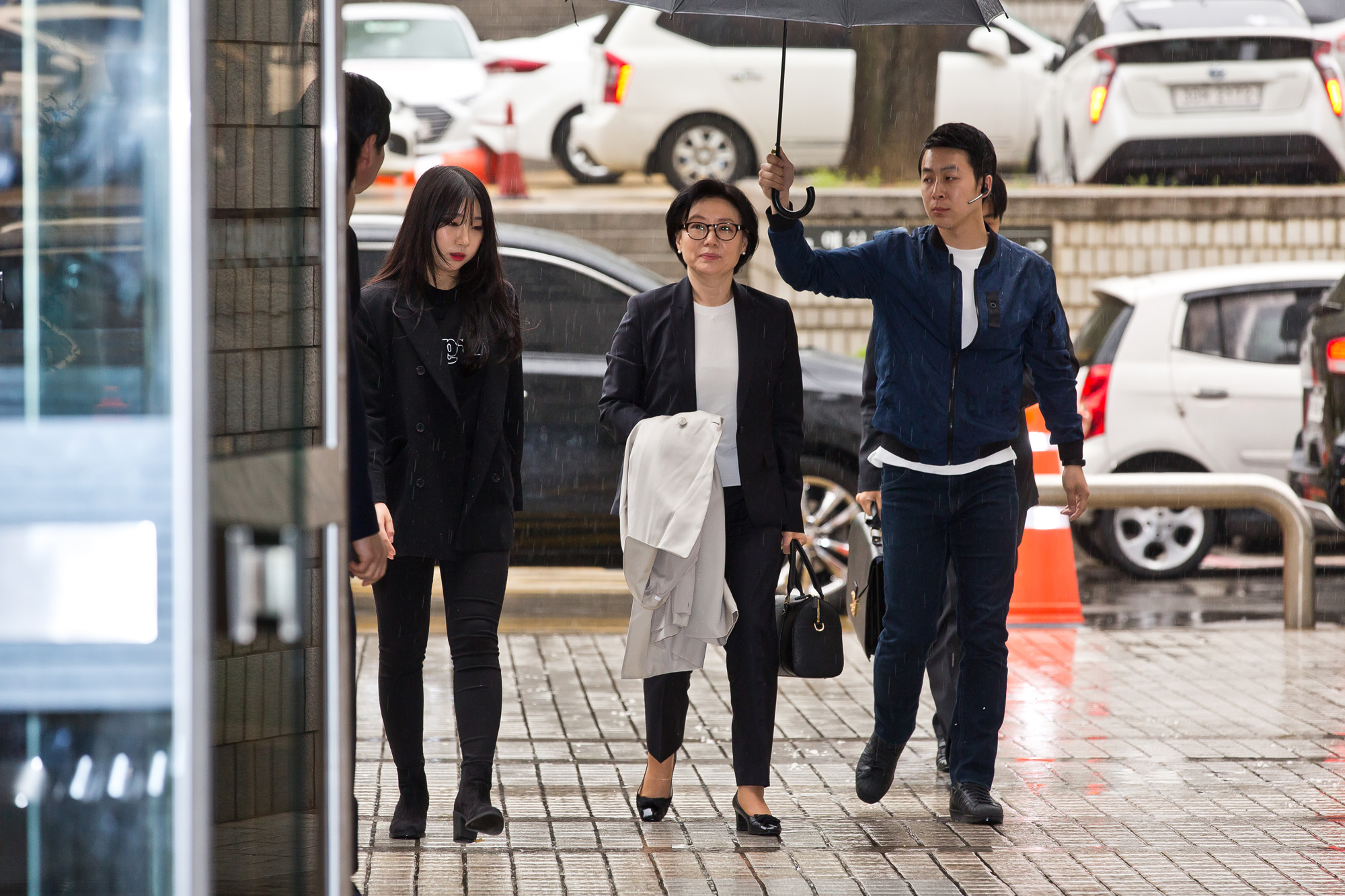 사회/경제/기업/비리/롯데총수일가첫정식재판/