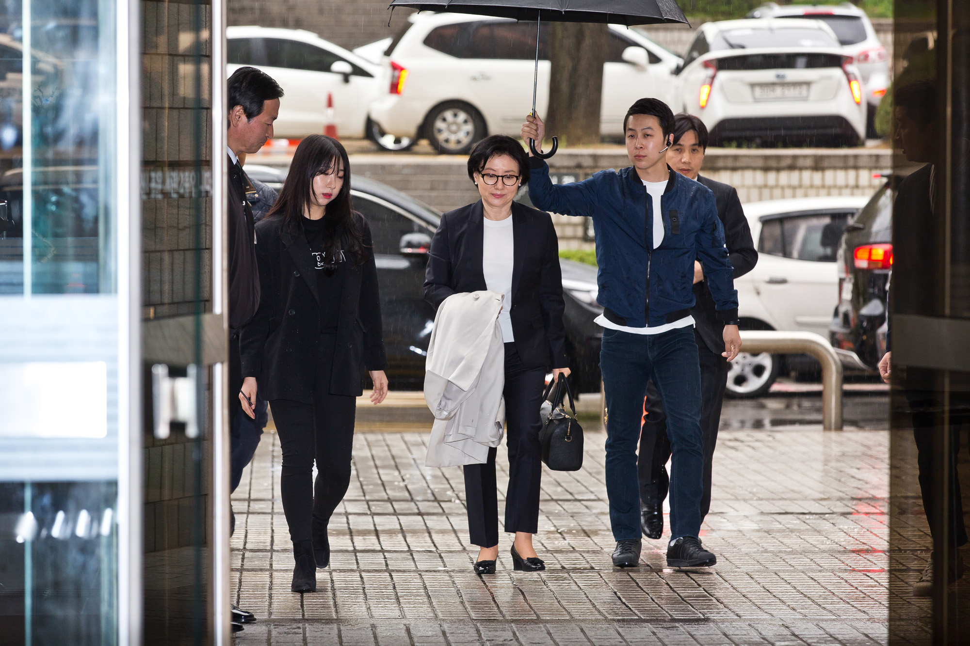 사회/경제/기업/비리/롯데총수일가첫정식재판/