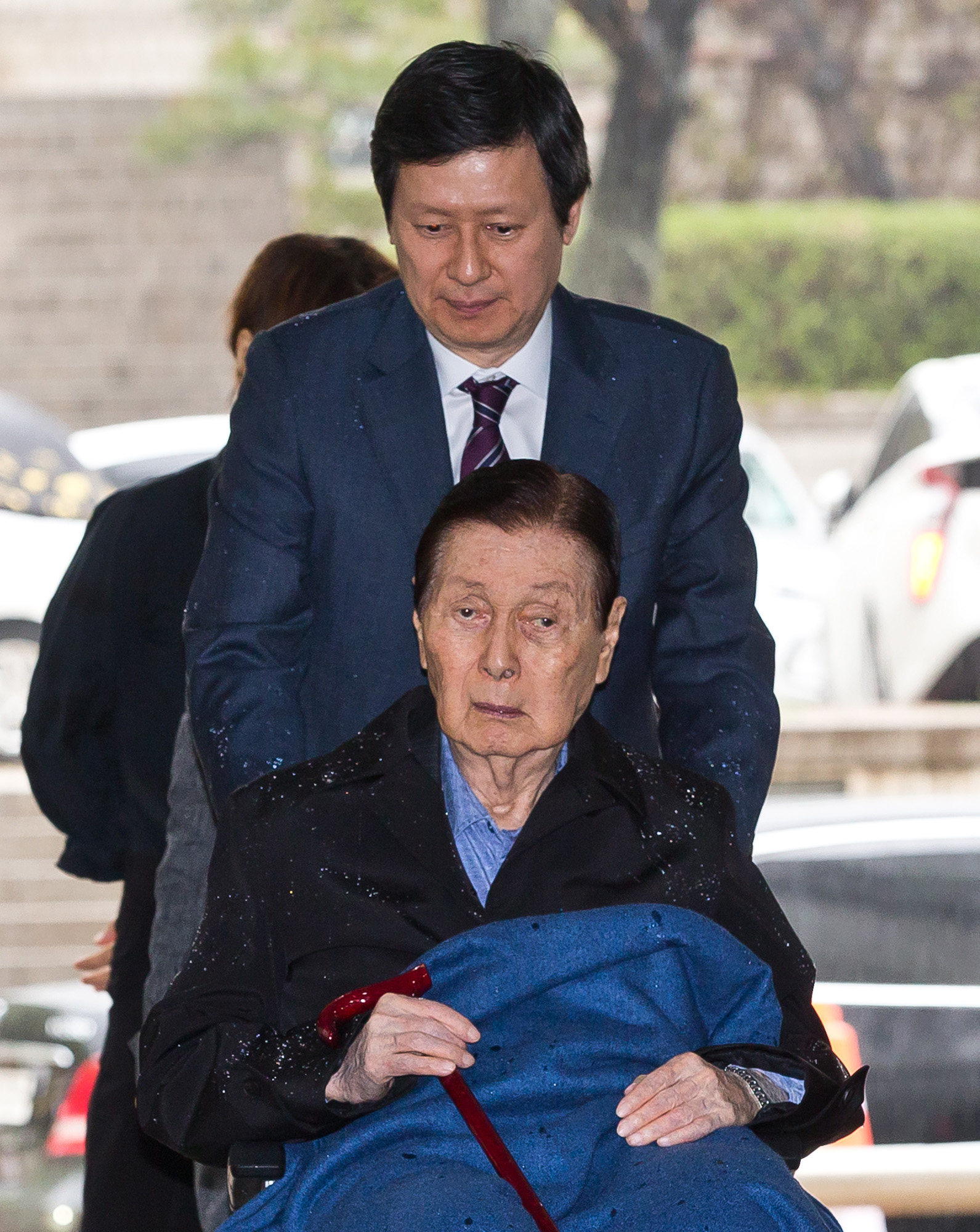 사회/경제/기업/비리/롯데총수일가첫정식재판/