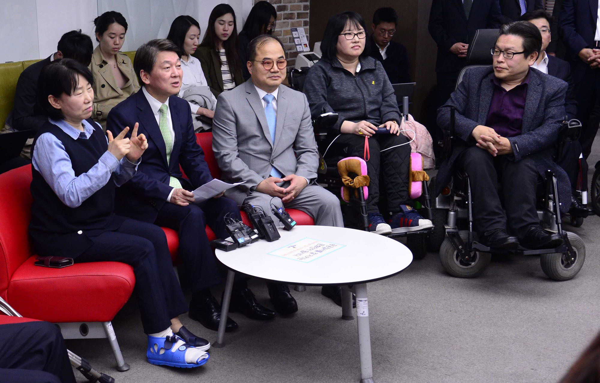 정치;안철수;안철수후보;이롬센터