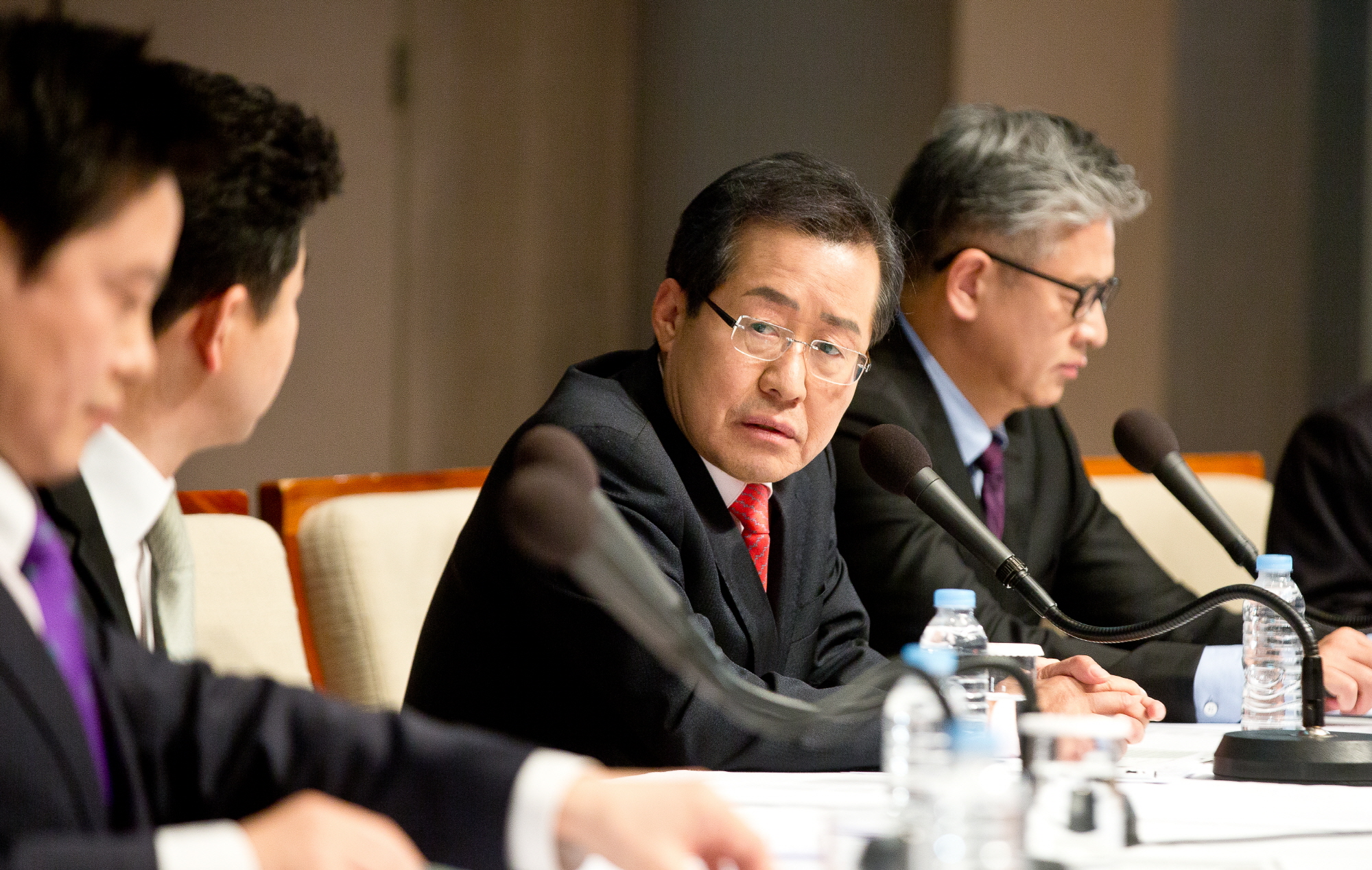 홍준표;홍준표 관훈토론회