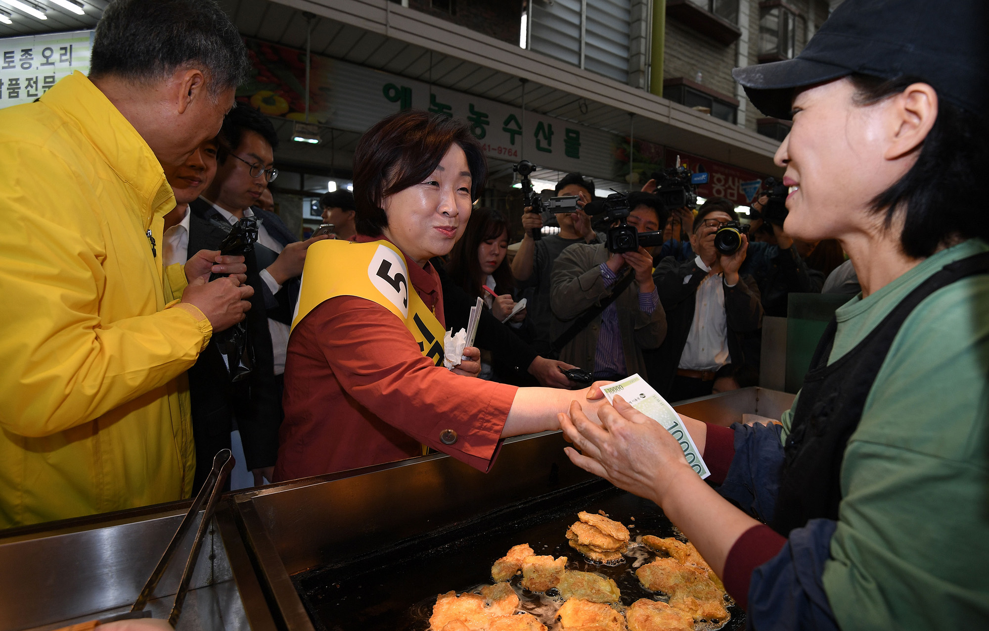 대선;정의당;대선후보;심상정;망원시장;유세
