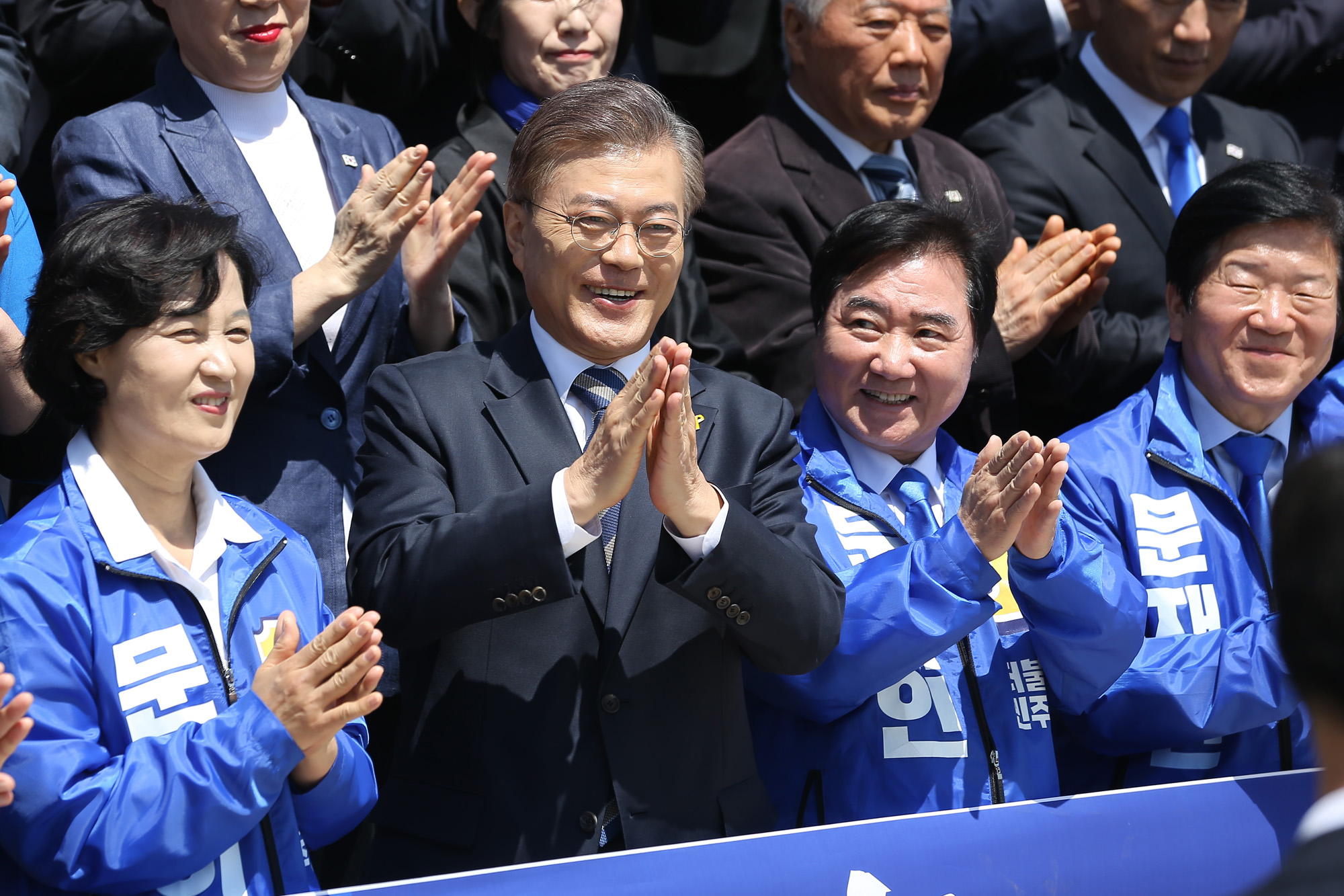 정치;국회;문재인;대선후보;국방안보지지선언;성소수자항의