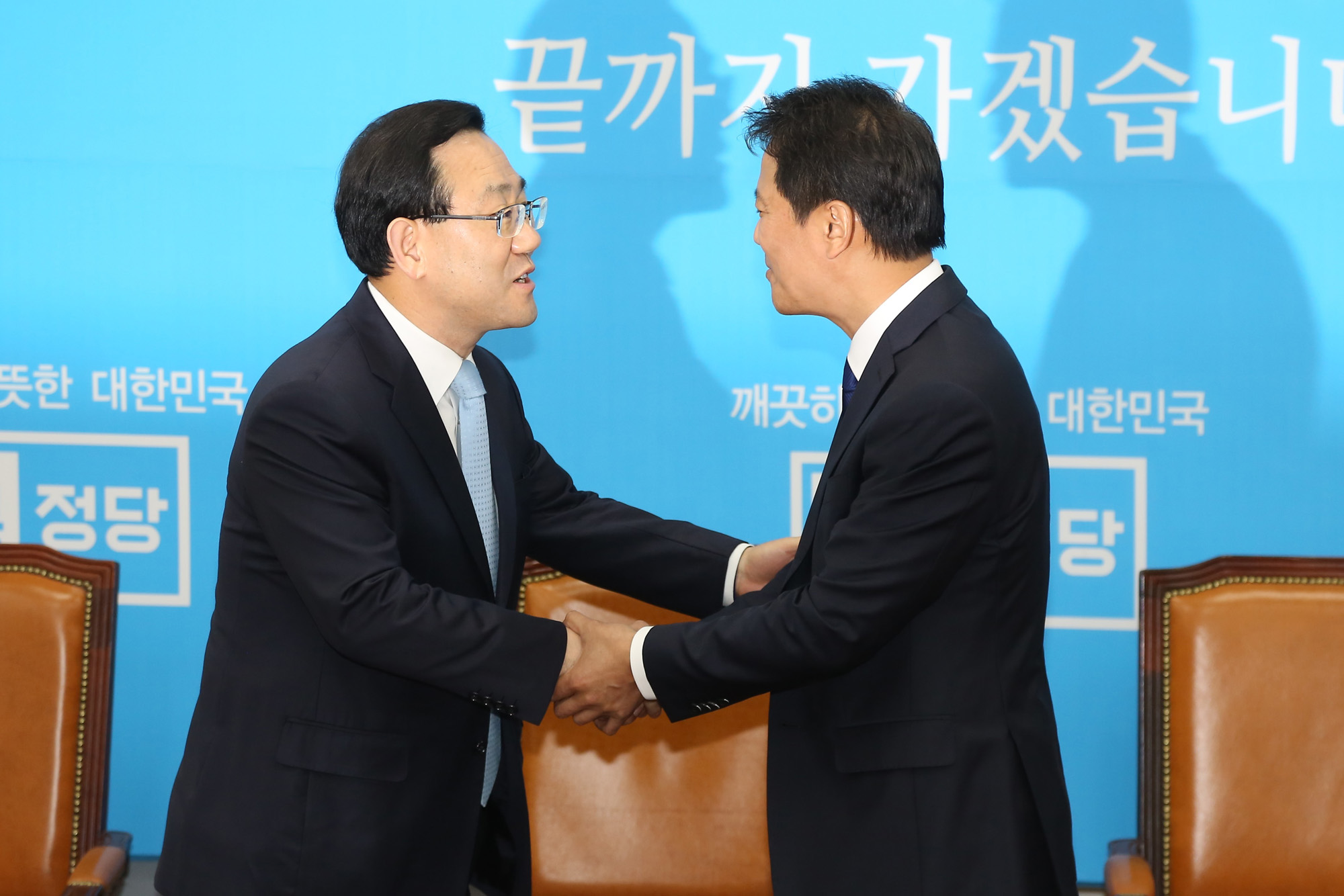 정치;국회;임종석;비서실장;주호영