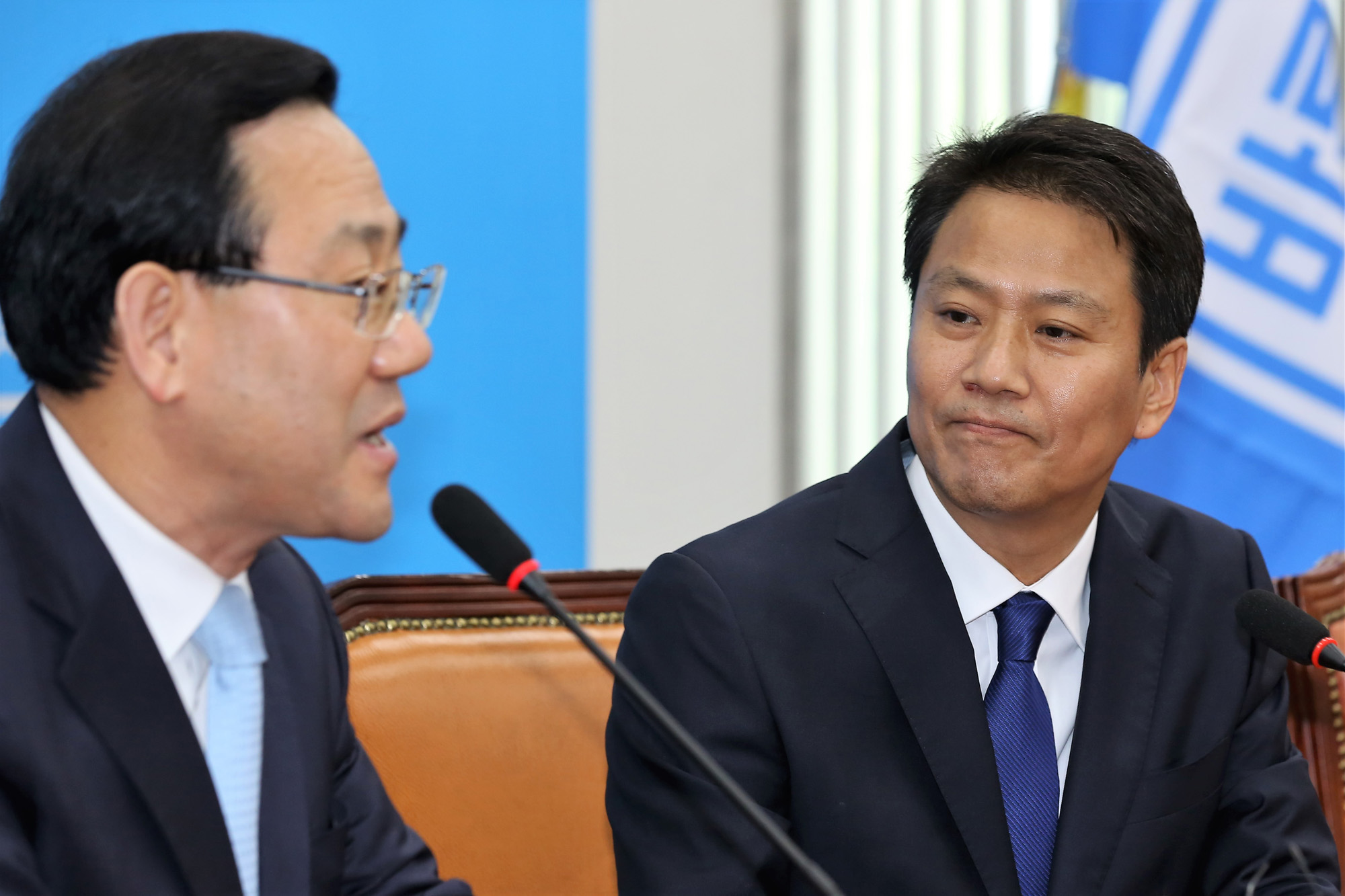 정치;국회;임종석;비서실장;주호영